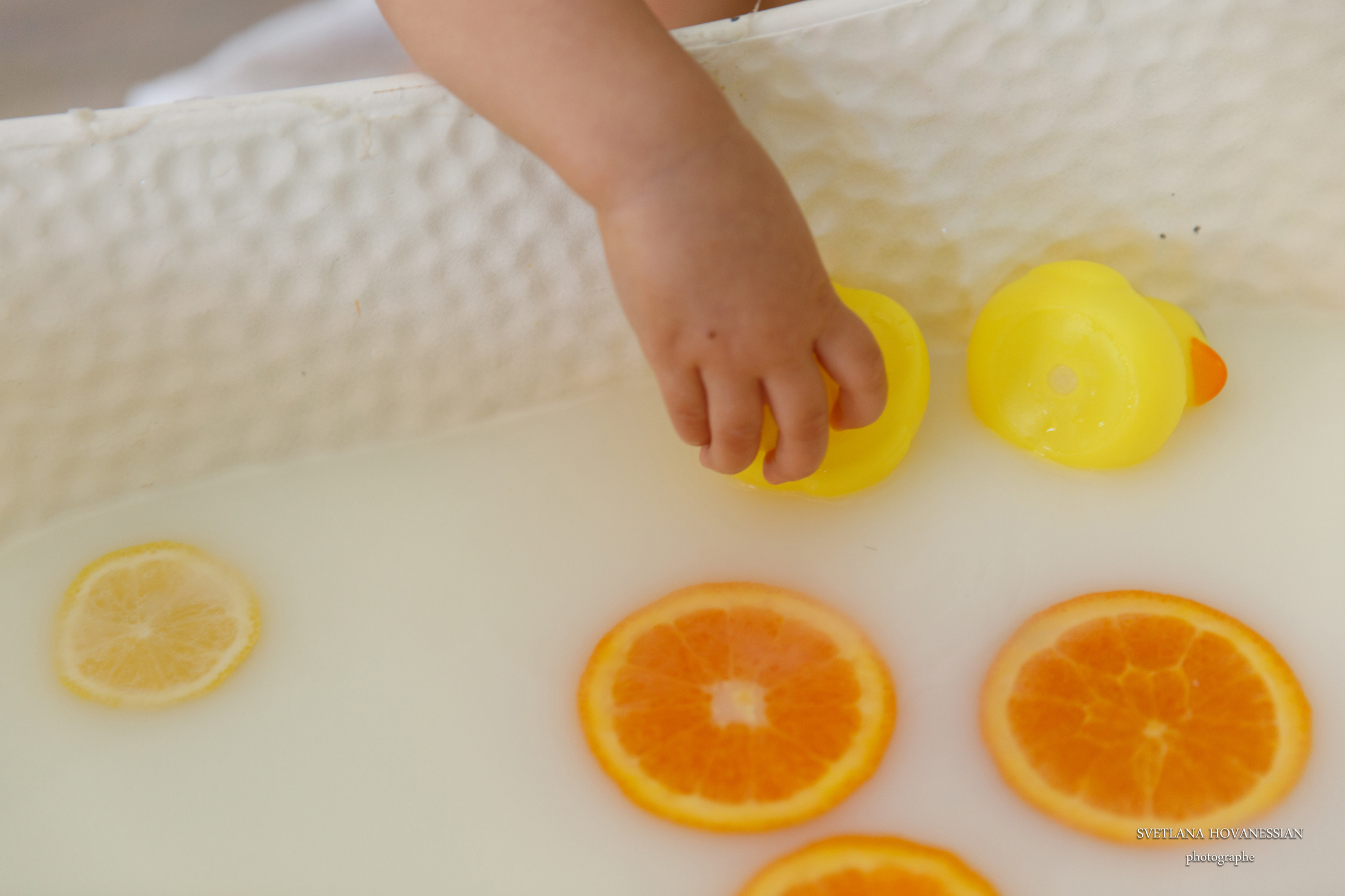 Alexandra. Photographe professionelle spécialisée dans la photographie de grosses