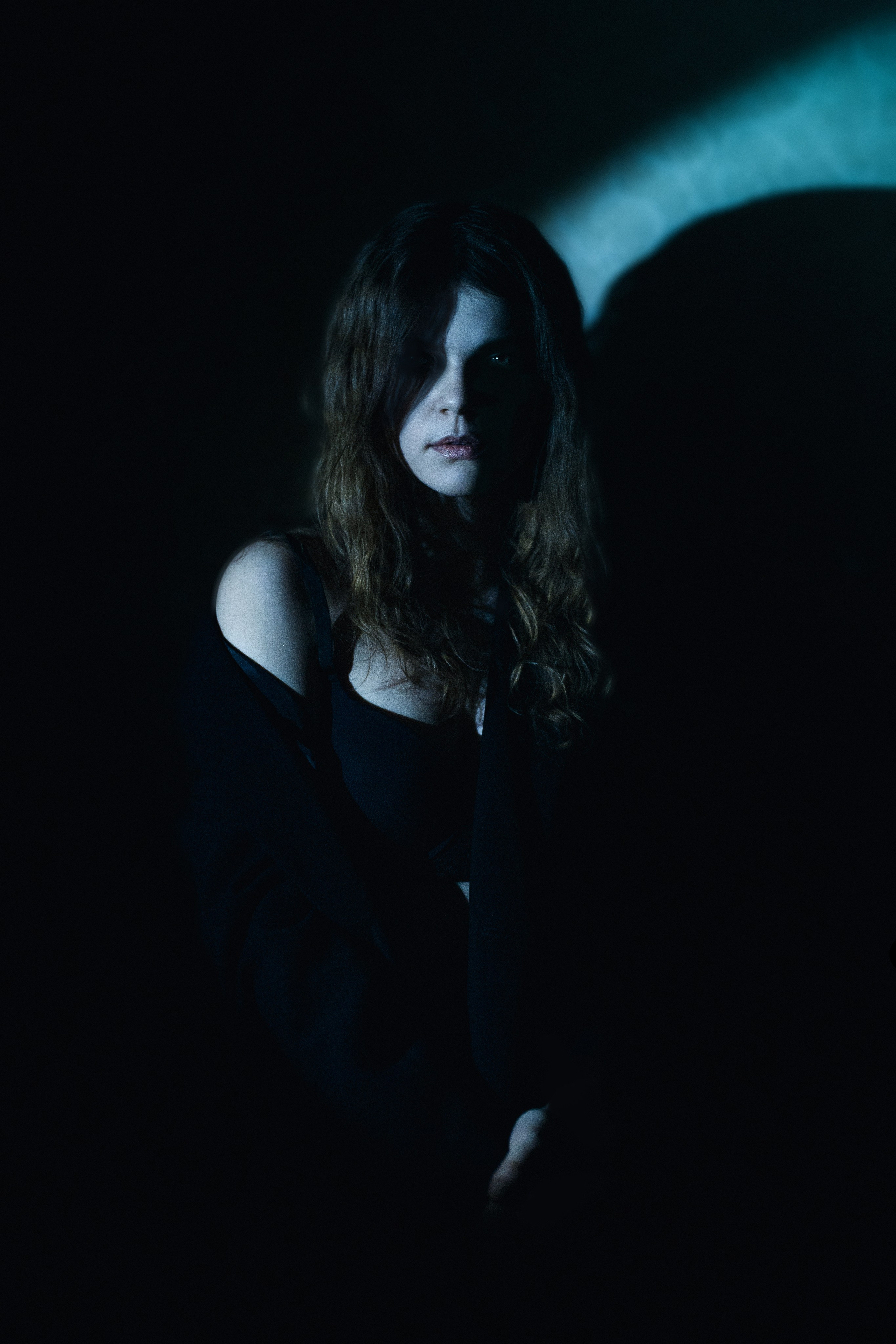 Self Portraits. Yana — Cinematic Photoshoots in Minsk