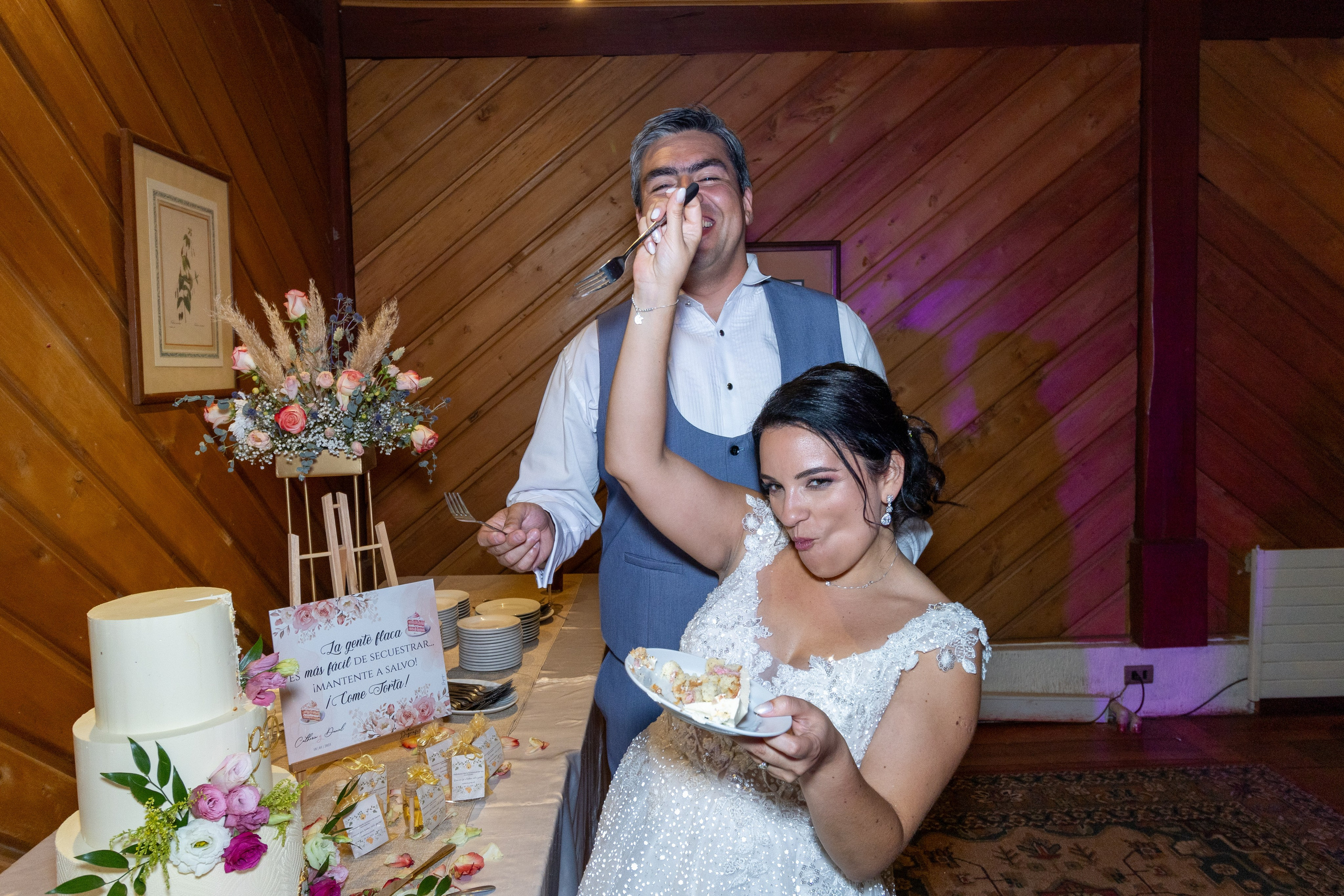 Katherin y Daniel. Dinka & Emilio - El arte de preservar lo que no se repite