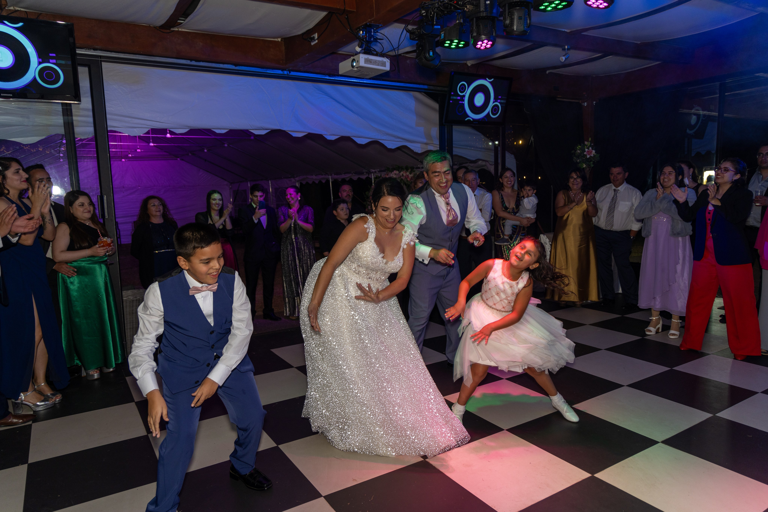 Katherin y Daniel. Dinka & Emilio - El arte de preservar lo que no se repite