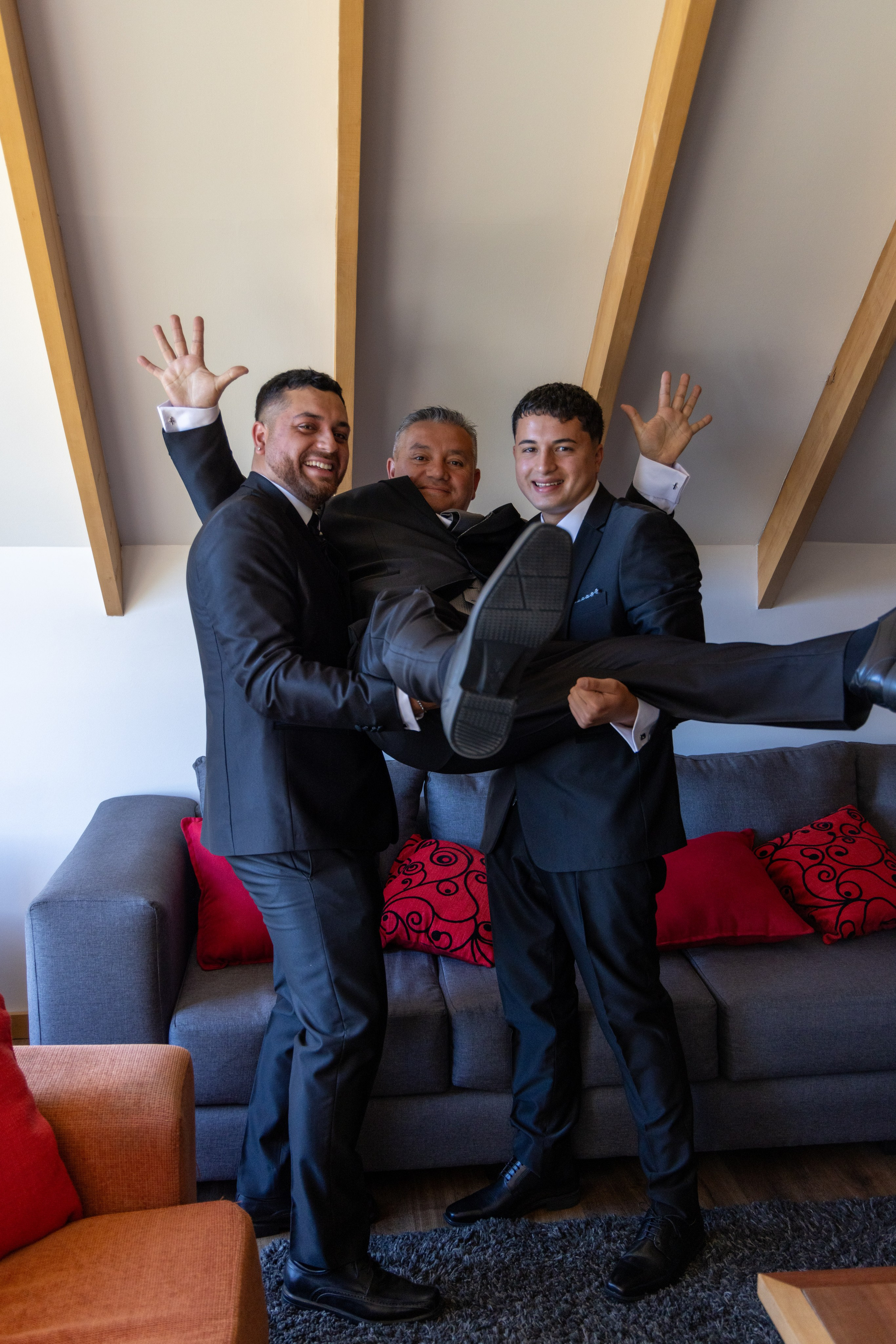 Silvia y Jorge. Dinka & Emilio - El arte de preservar lo que no se repite