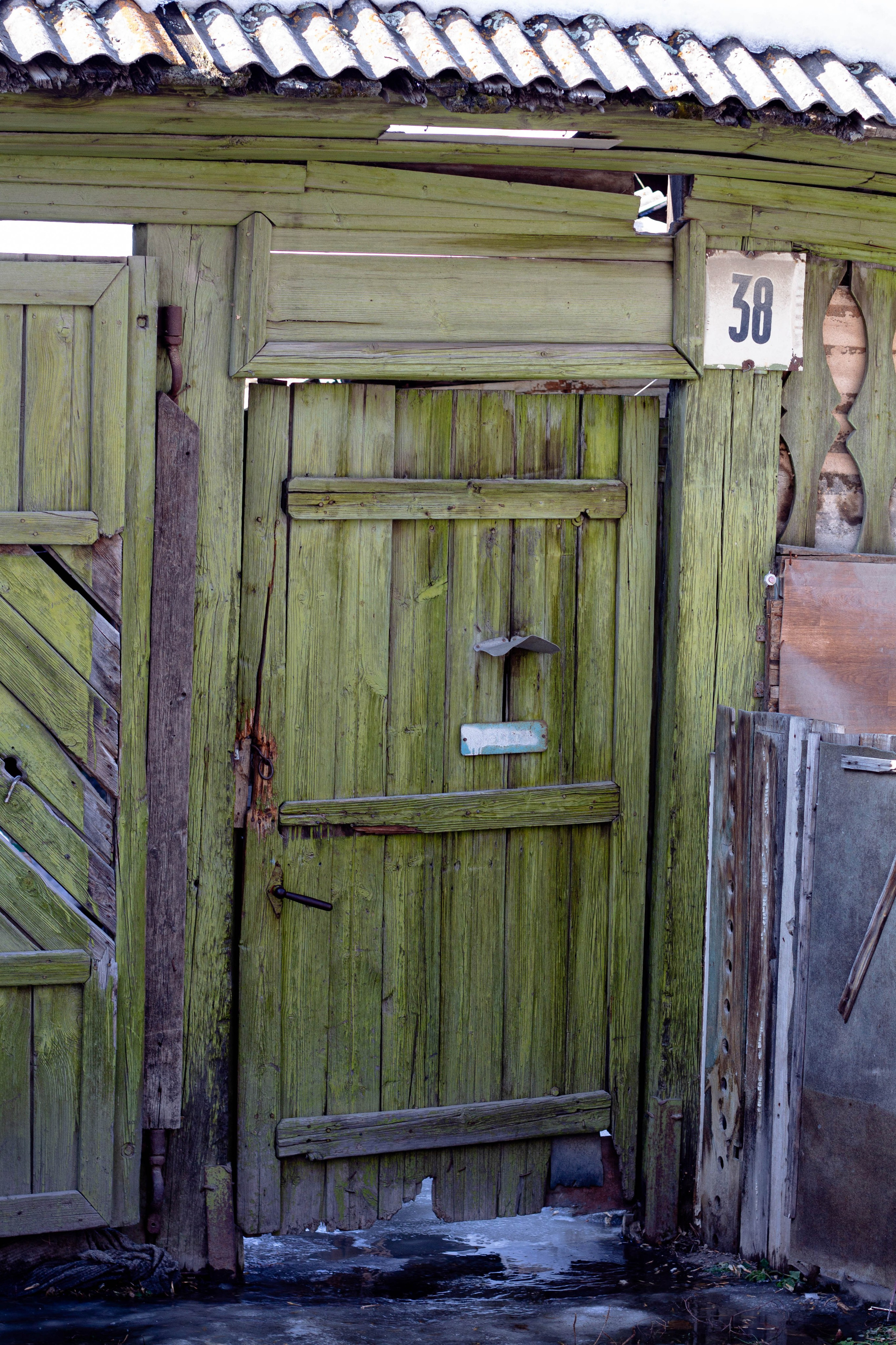 Russia. Look Around You