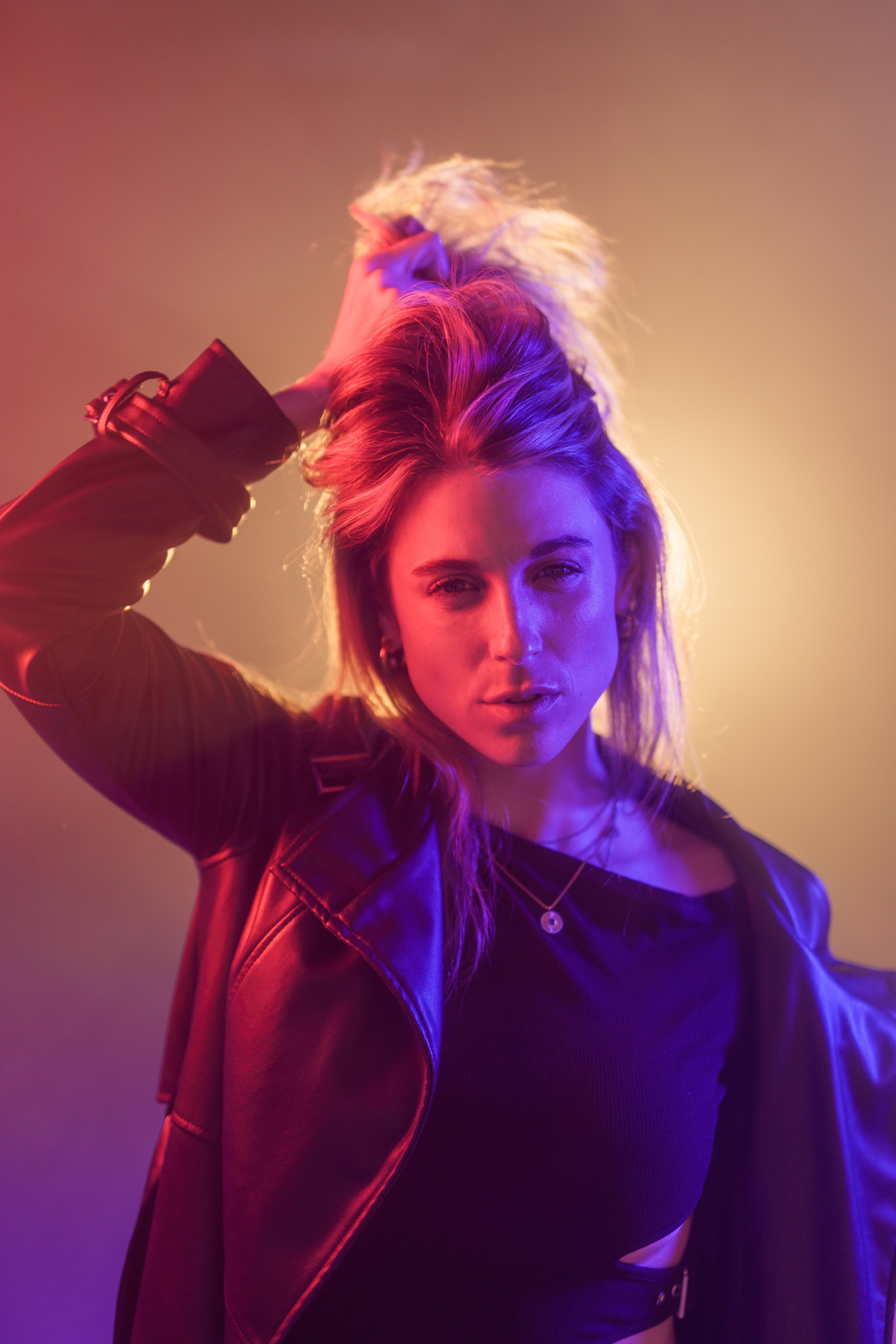 „Kölsch&Shoot“ in Cologne w/ Lisa (Set #5). URBANSTREETFILES.ART