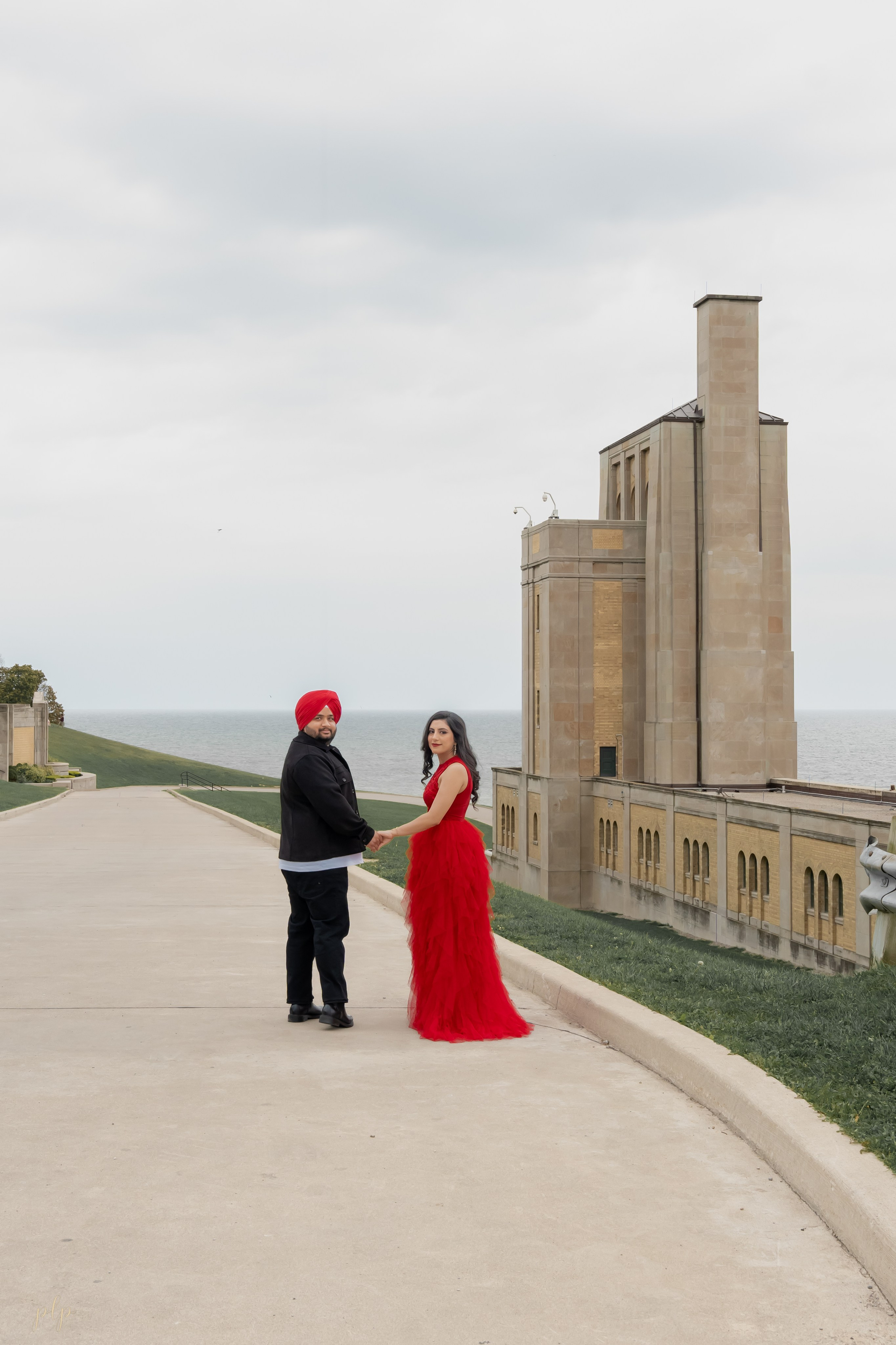 Jaskarandeep & Simi. Wedding Photographers and Filmmakers