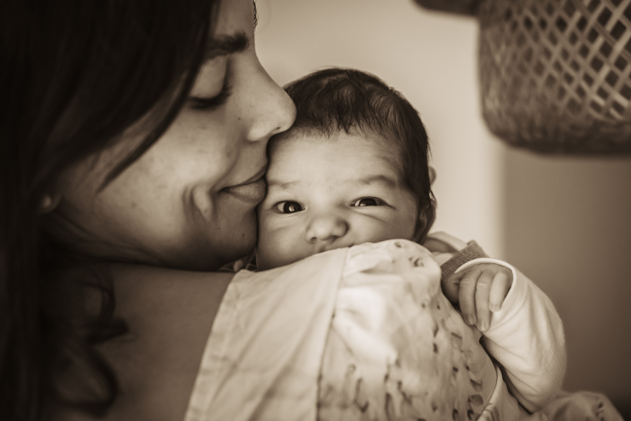 Monika, Pool newborn shooting. Family photographer Aargau Zurich