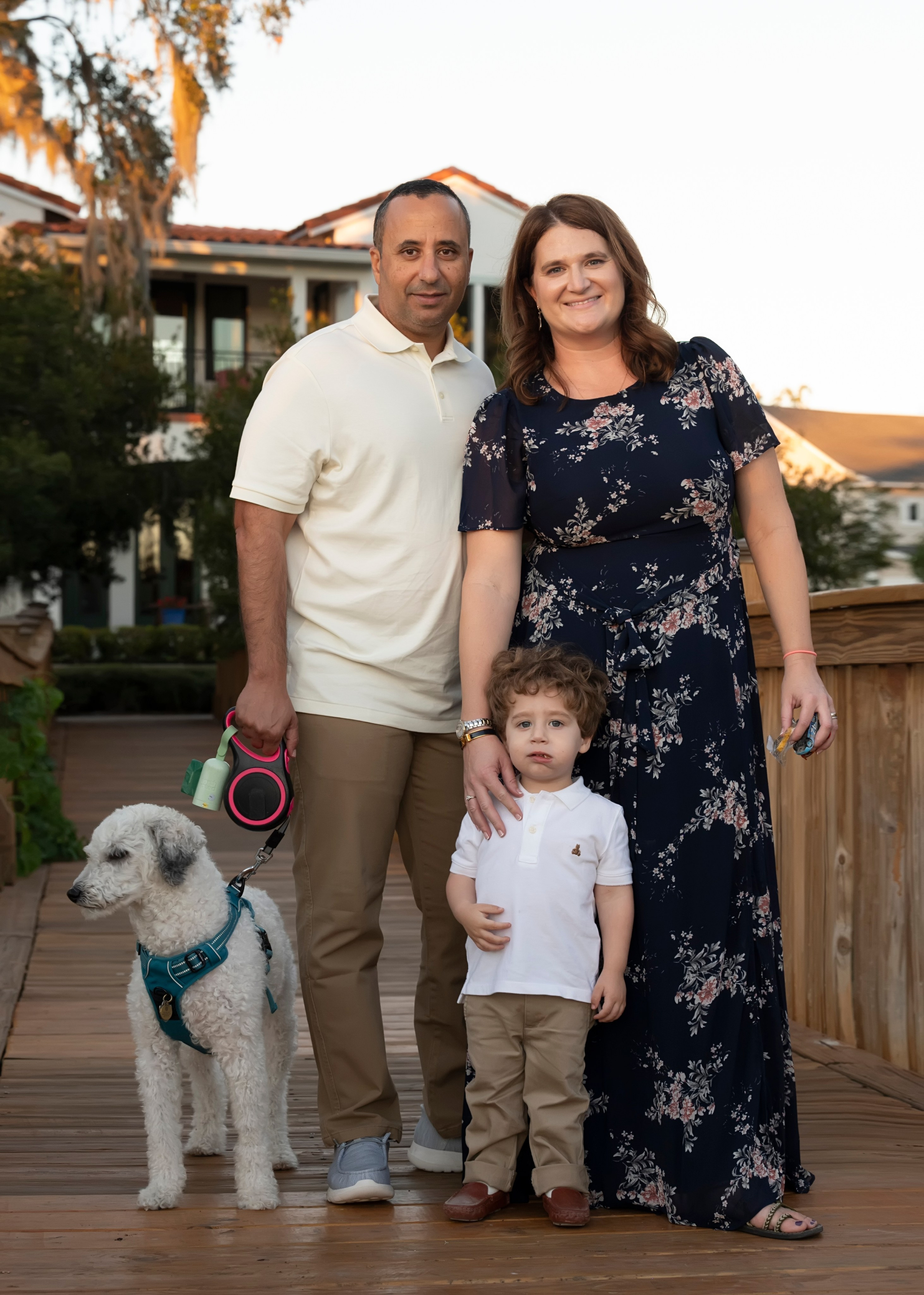 Family session outside. Portrait, kids and family photographer in Wesley Chapel Alina Alice Osipova