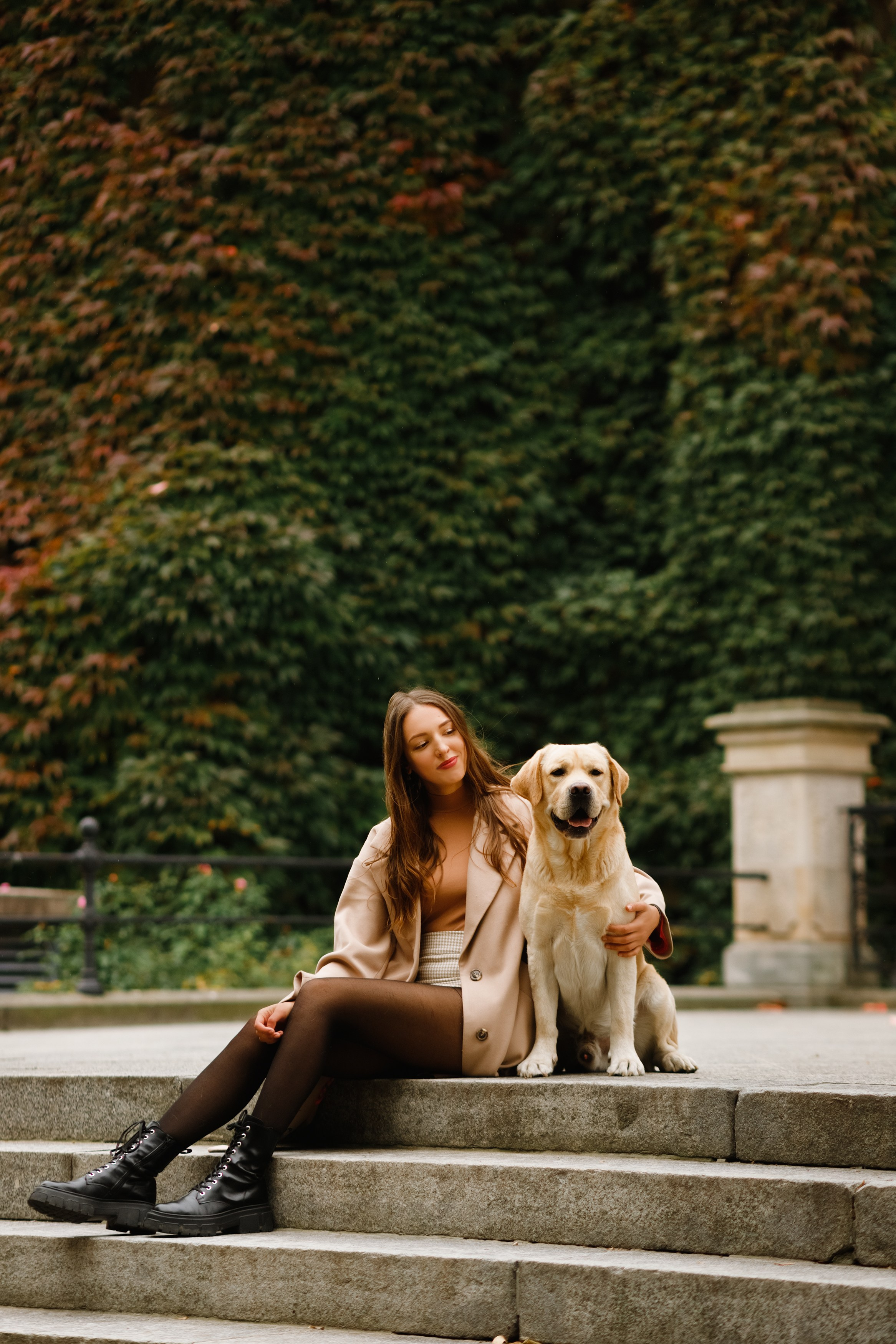 Katya & labrador. Kaja | fotograf psów we Wrocławiu
