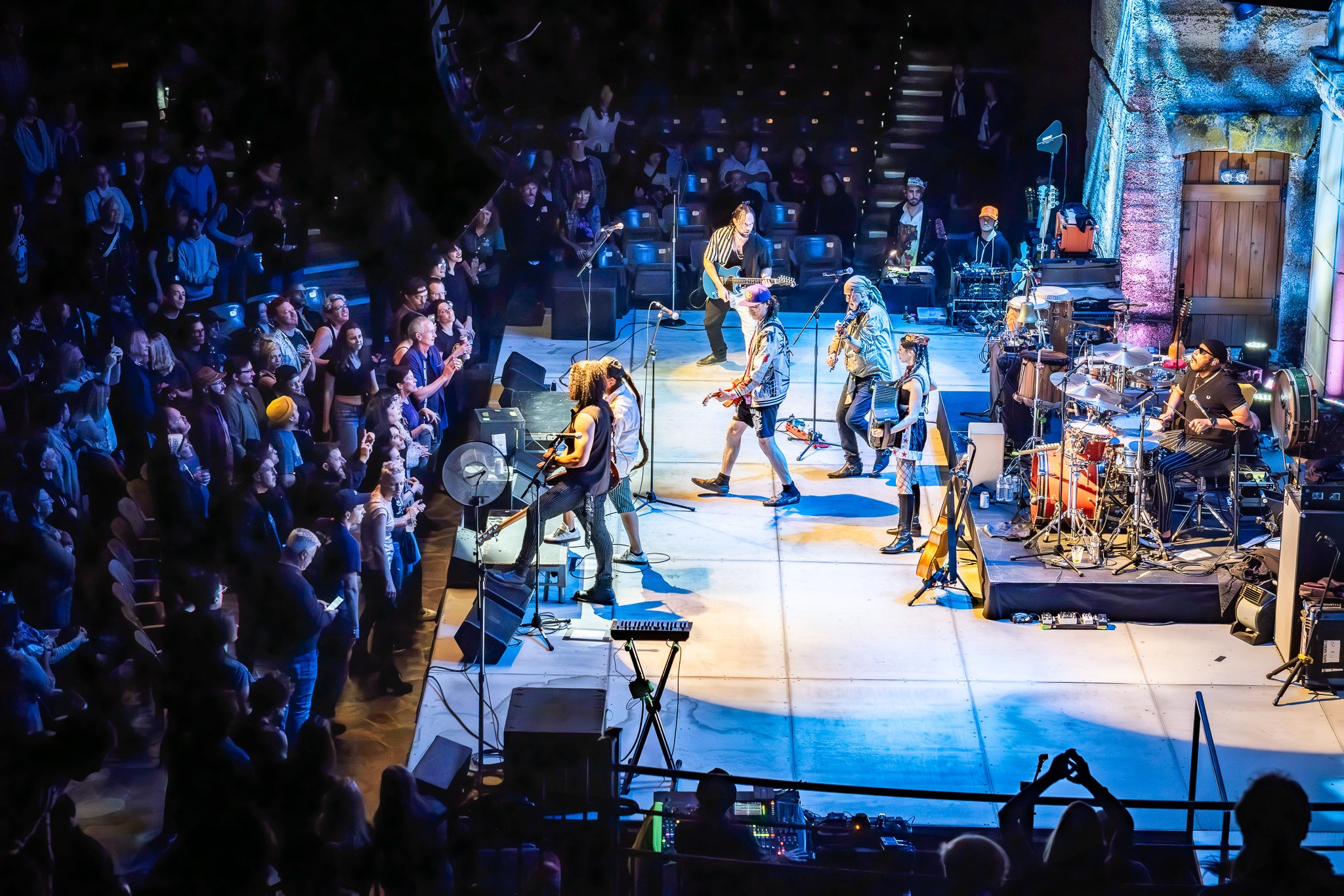 GOGOL BORDELLO / SARATOGA / CA. Reportage concert portrait photography in the San Francisco Bay Area