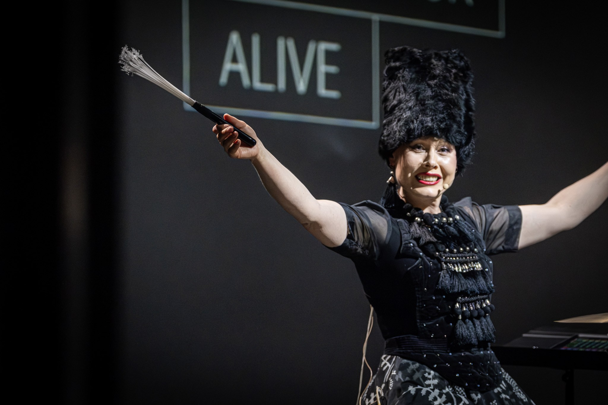 DAKHA BRAKHA / SAN FRANCISCO / 2026. Reportage concert portrait photography in the San Francisco Bay Area