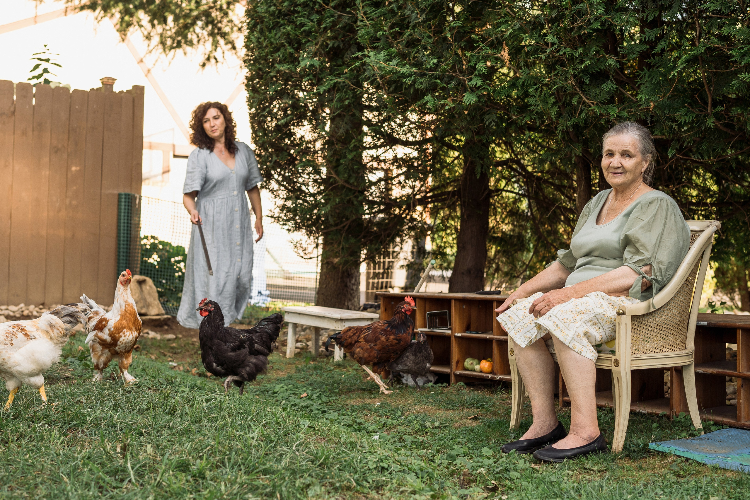 Big happy family. At home. Wedding and family photographer and videographer PA, NJ, NY, DE, MD
