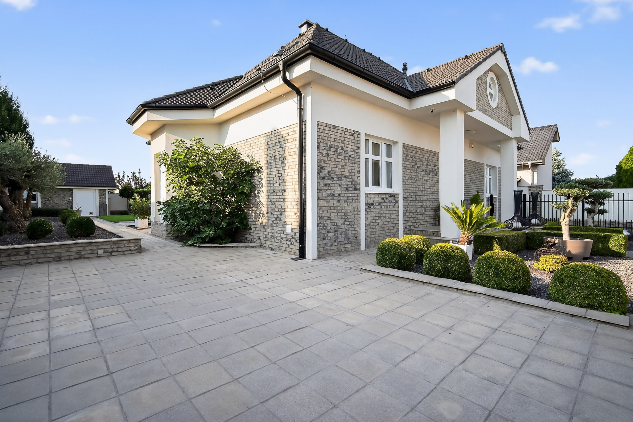 Jazdecká 18. Photographer and videographer in Norway and Slovakia Andrea Zemko