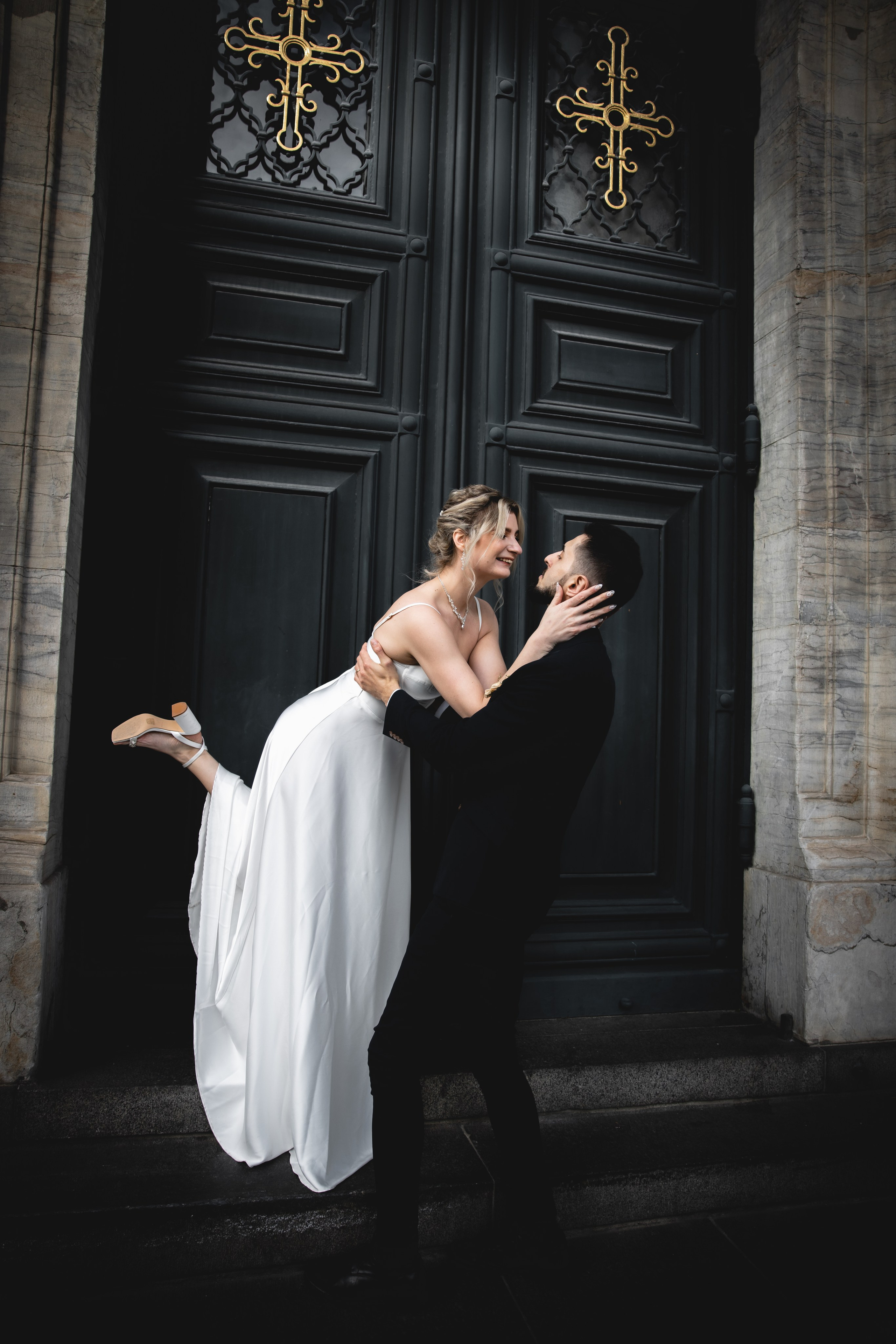 Johanna and Miroslav. Professional wedding photographer in Copenhagen, Denmark — Julia Byron