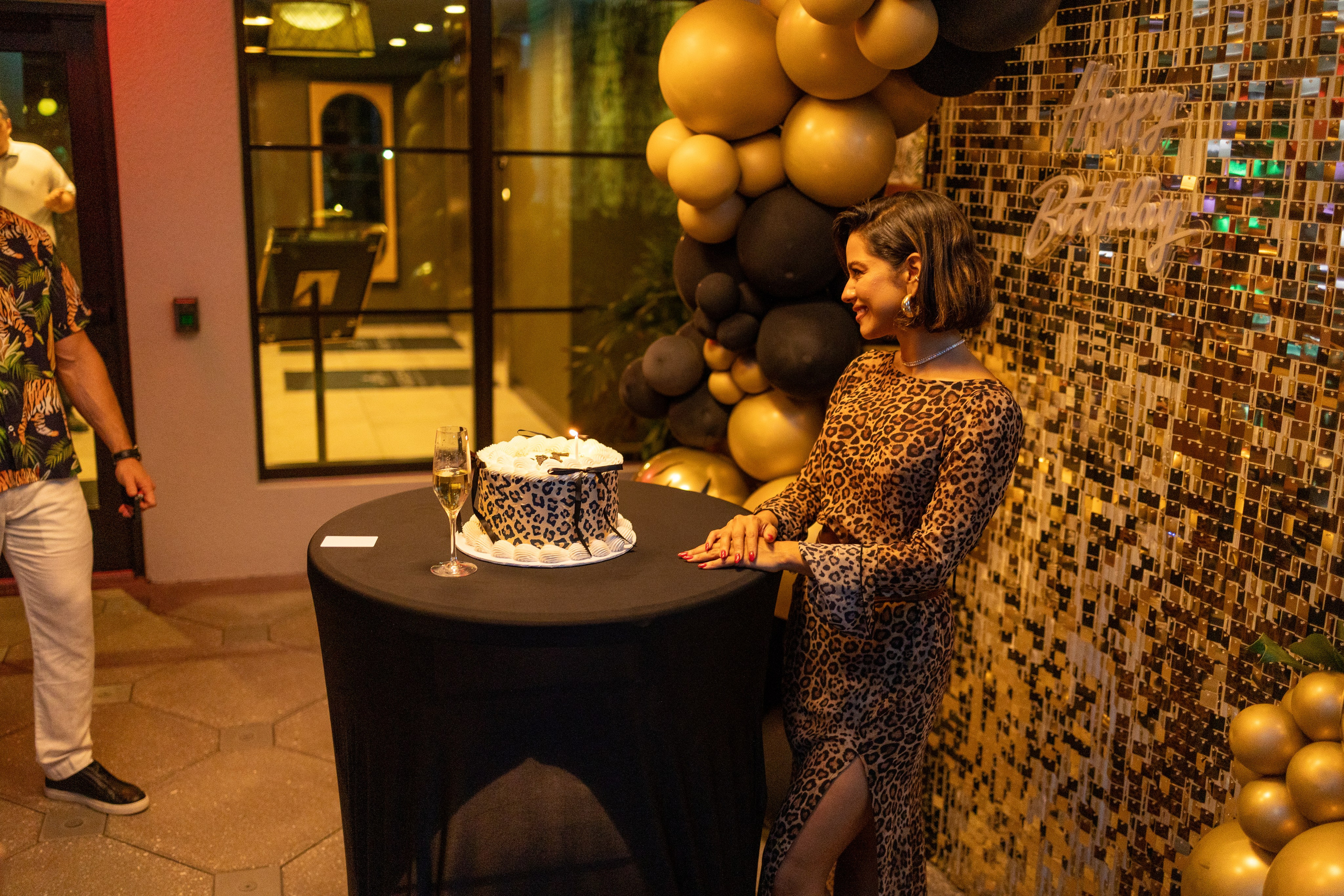 Luara Birthday at the Perry Hotel. Out and About 239