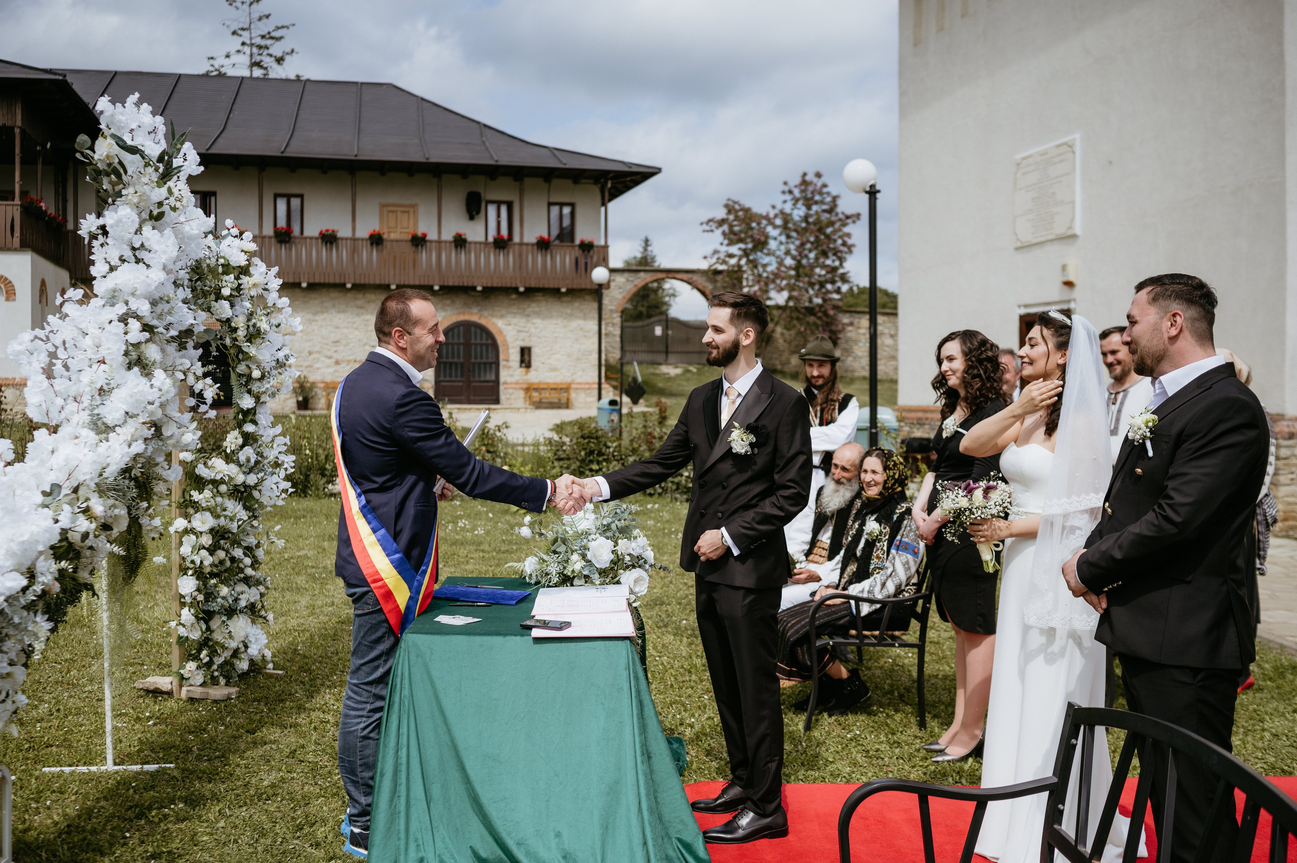 Daniel + Nicoleta. Valentin Melen — wedding photographer