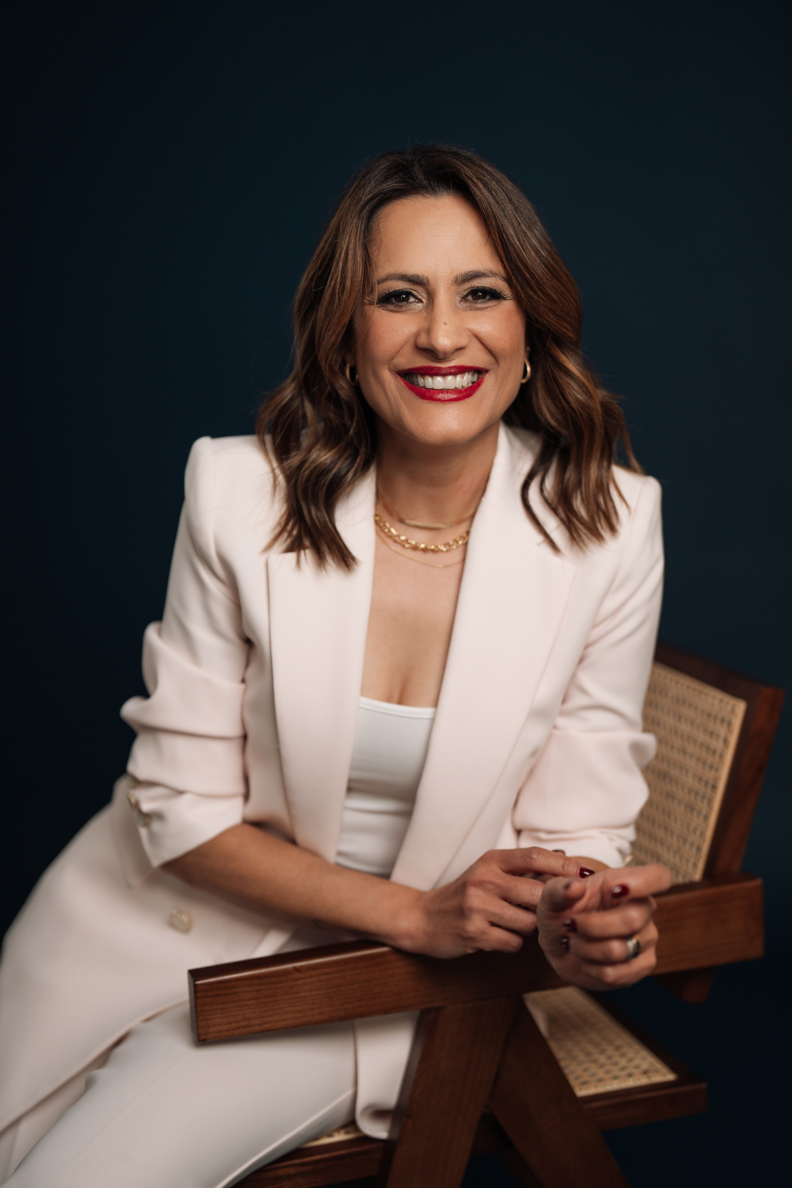 Kia Soares_Hairstylist. Portrait and fashion Photographer in Braga, Portugal