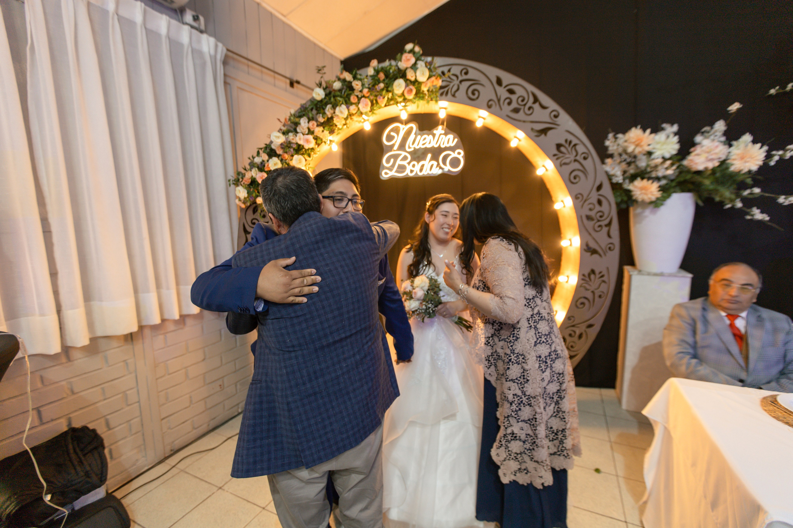 Johana y Edgar. Dinka & Emilio - El arte de preservar lo que no se repite