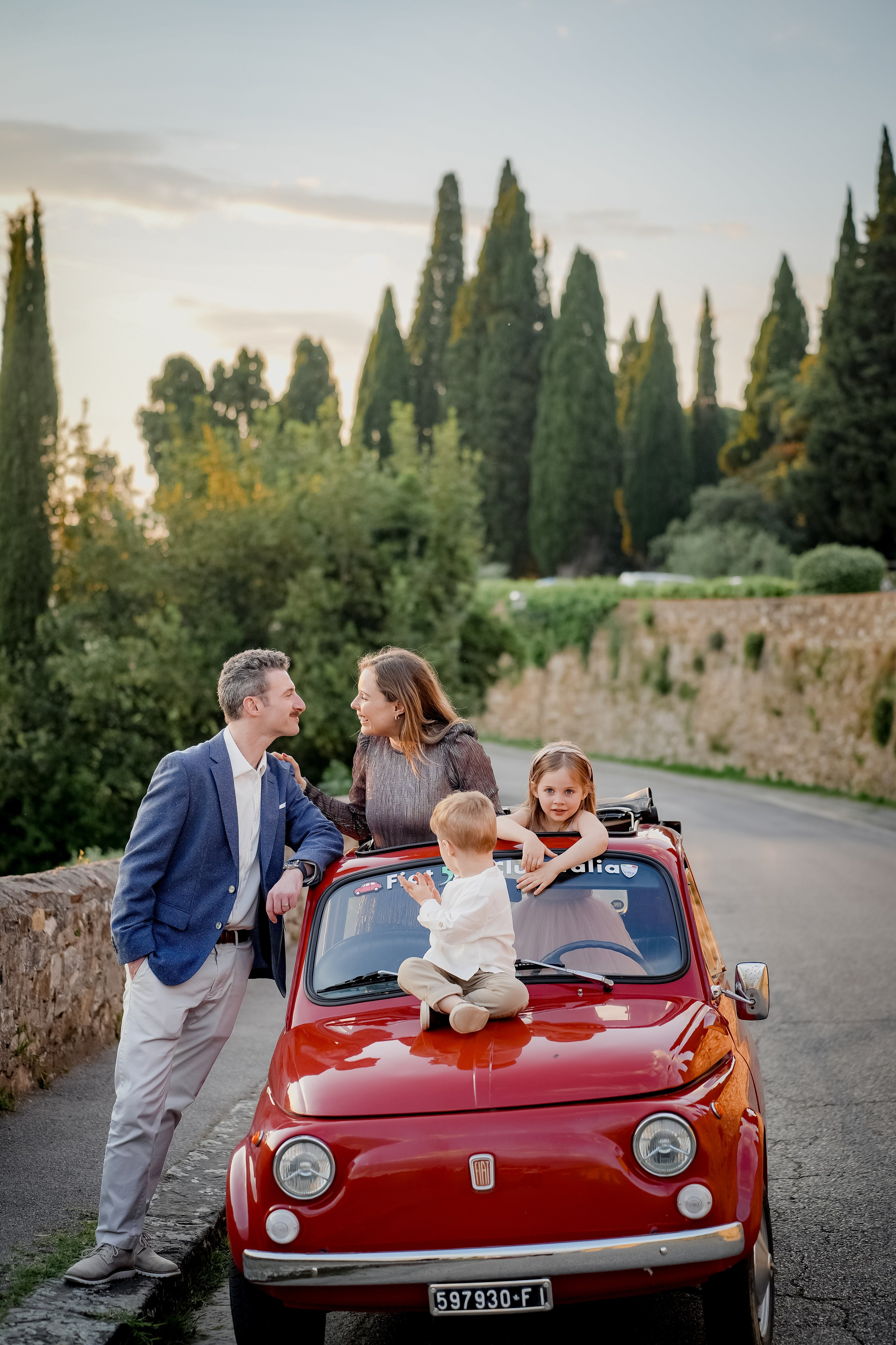 Jessica & Family. Wedding Photographer in Italy