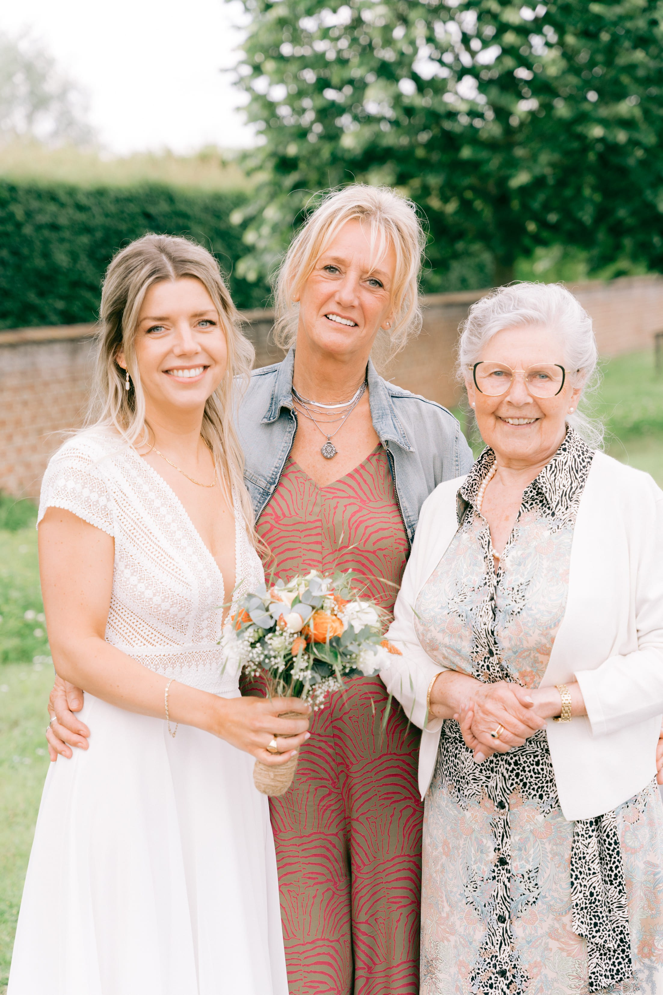 Wedding Tessa & Jasper Hasselt. Little Birdie – Jouw familie- en huwelijksfotograaf in België en daarbuiten