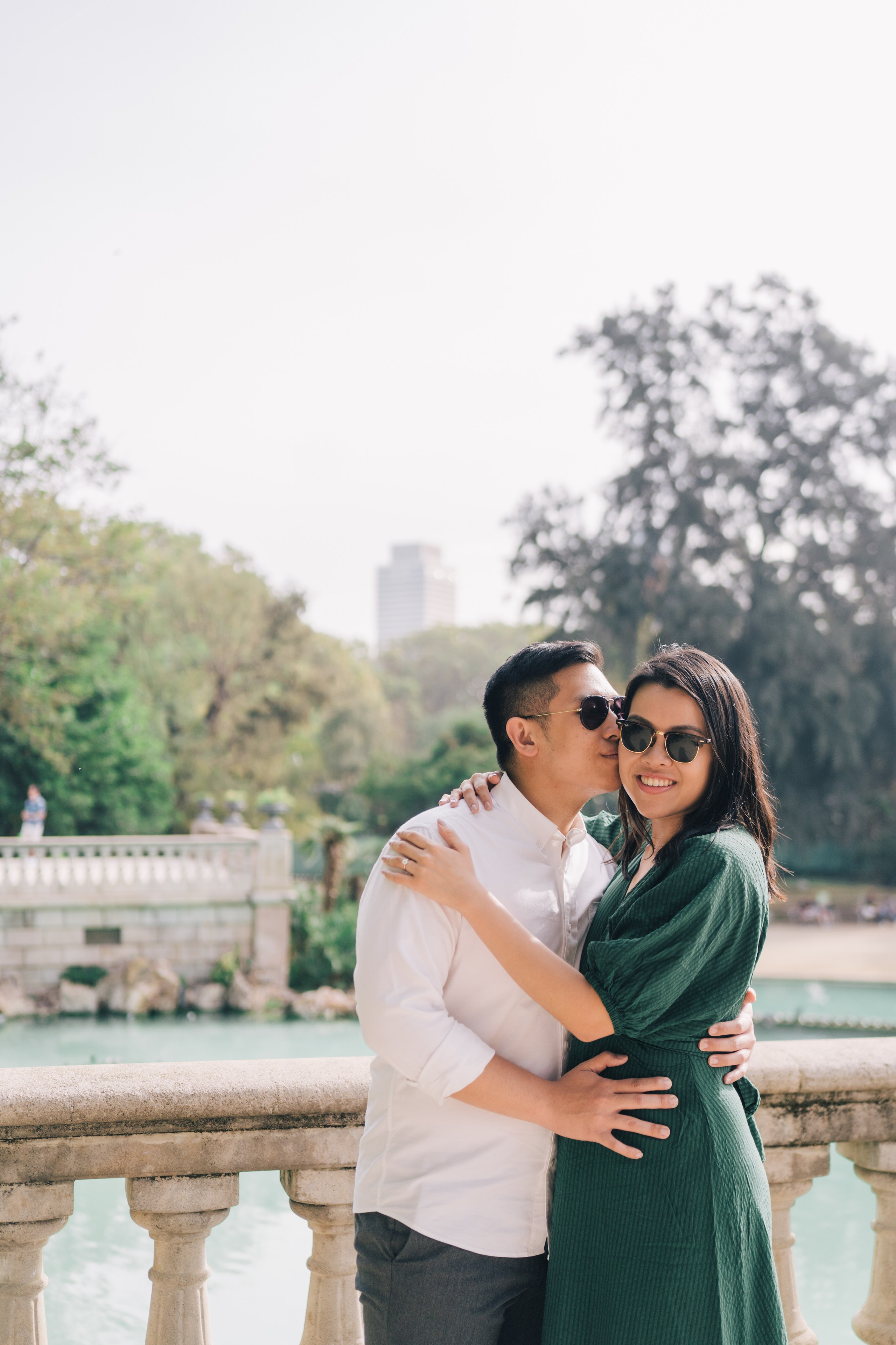 LoveStory in Gothic Quarter. Photographer Kristina Dorina