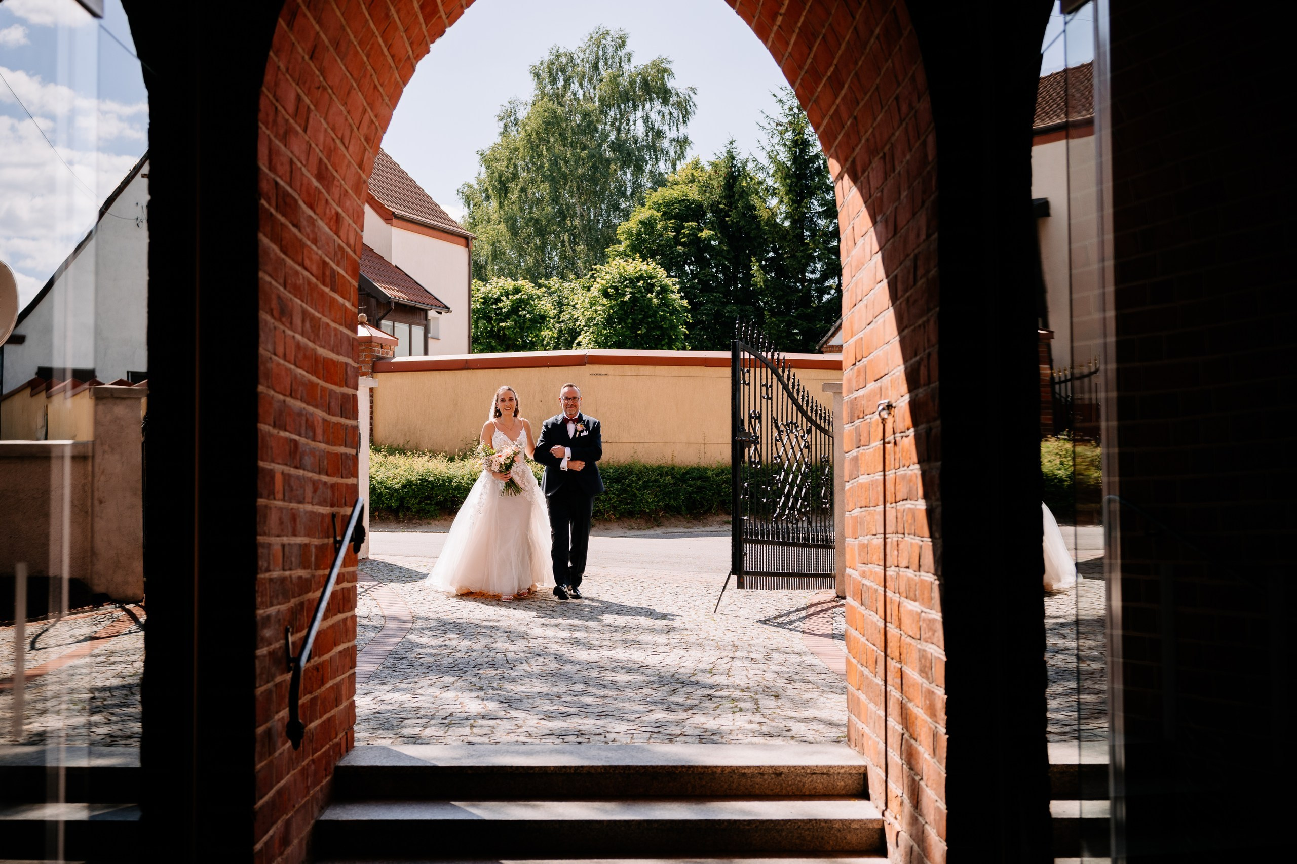 Agathe & Sebastian. Fotograf Ślubny Warszawa - Sesje Biznesowe Rodzinne Eventy