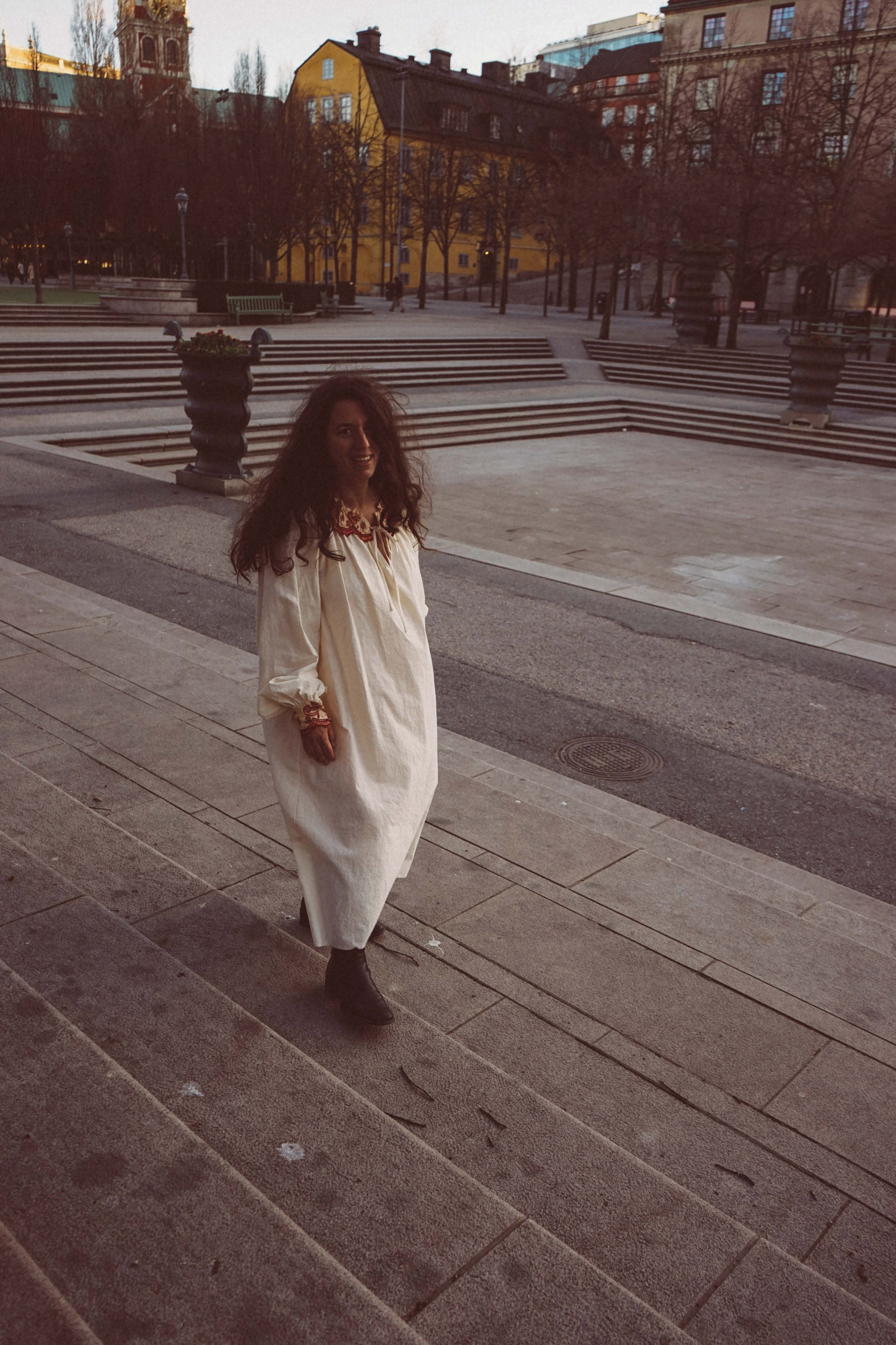 Fotografie de portret și fine art | Mi-e sete de soarele din Stockholm x Lilibeth. Madalina Beda- Artist vizual, fotograf, doula la nastere, consultant babywearing Brasov si in toata tara