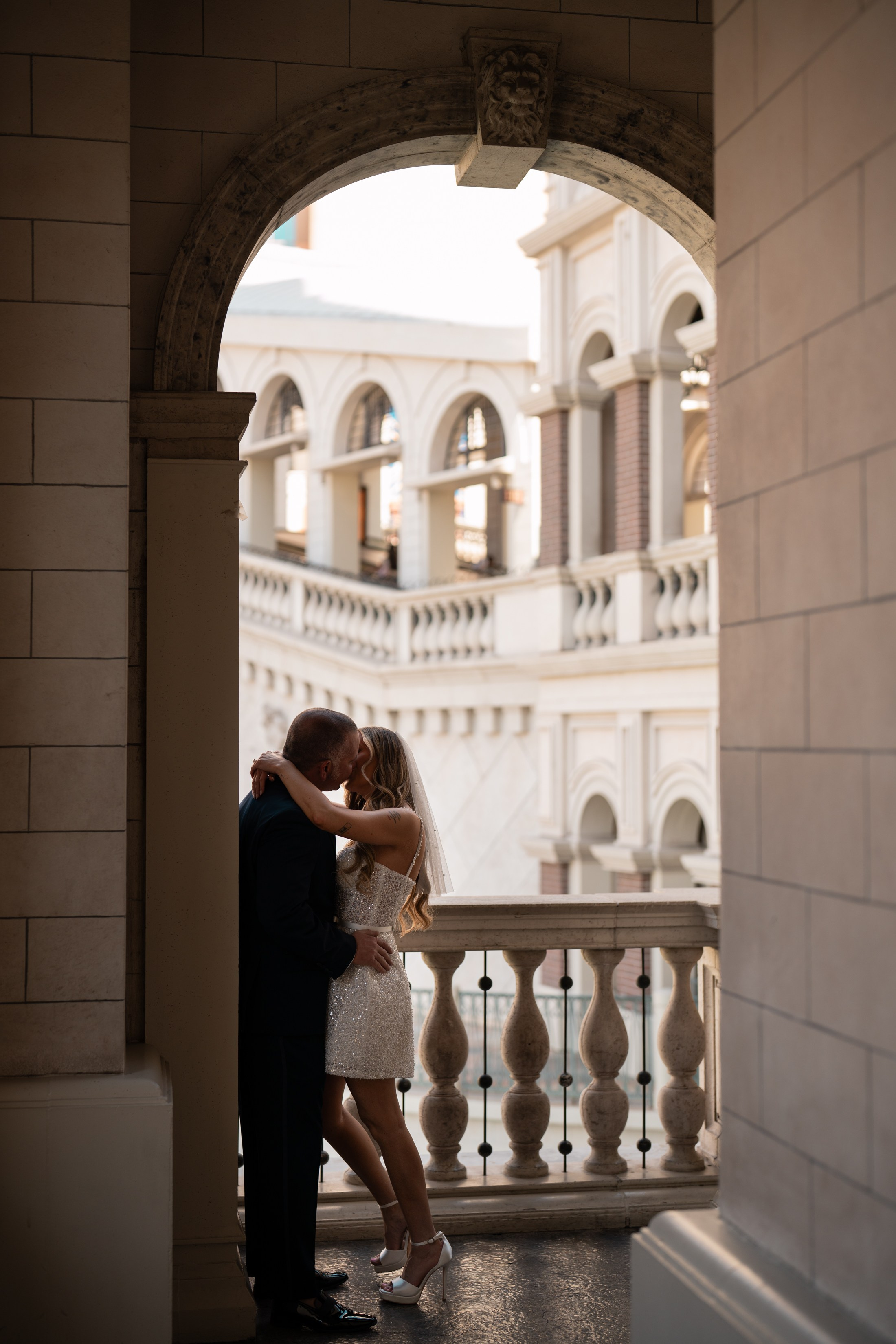 Jessica&Joey. Wedding & elopement photographer Viktoriya Kravtsov. Las Vegas