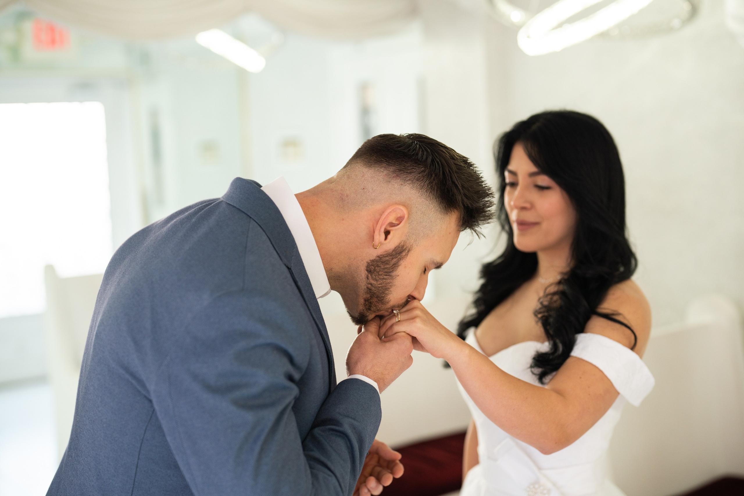 Luisa&Marlo. Wedding & elopement photographer Viktoriya Kravtsov. Las Vegas