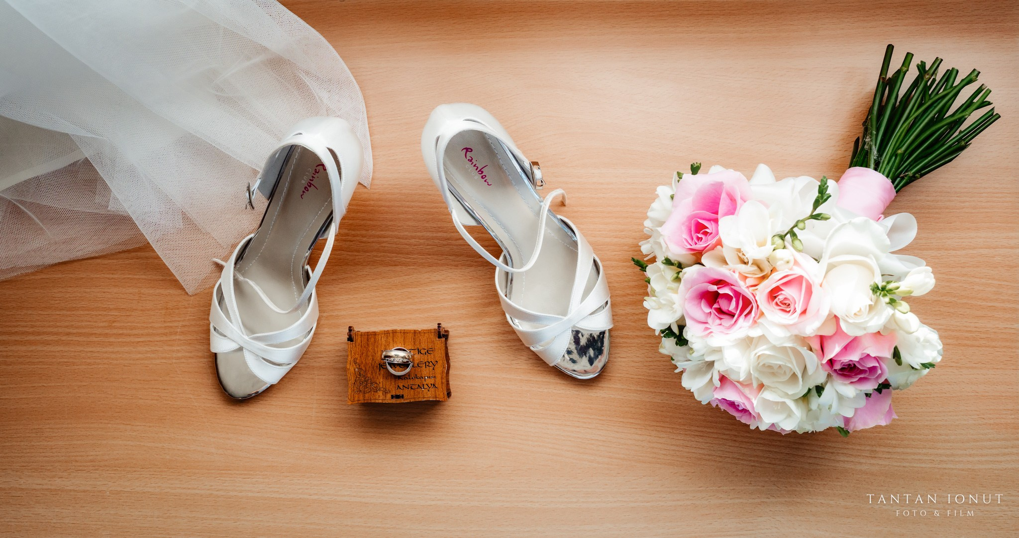 Fotograf roman in anglia, nunta in bridgwater, nunta in bristol, foto-video in uk, tantanionut, fotograf in uk, bogdan durus. TANTAN IONUT FOTO & FILM