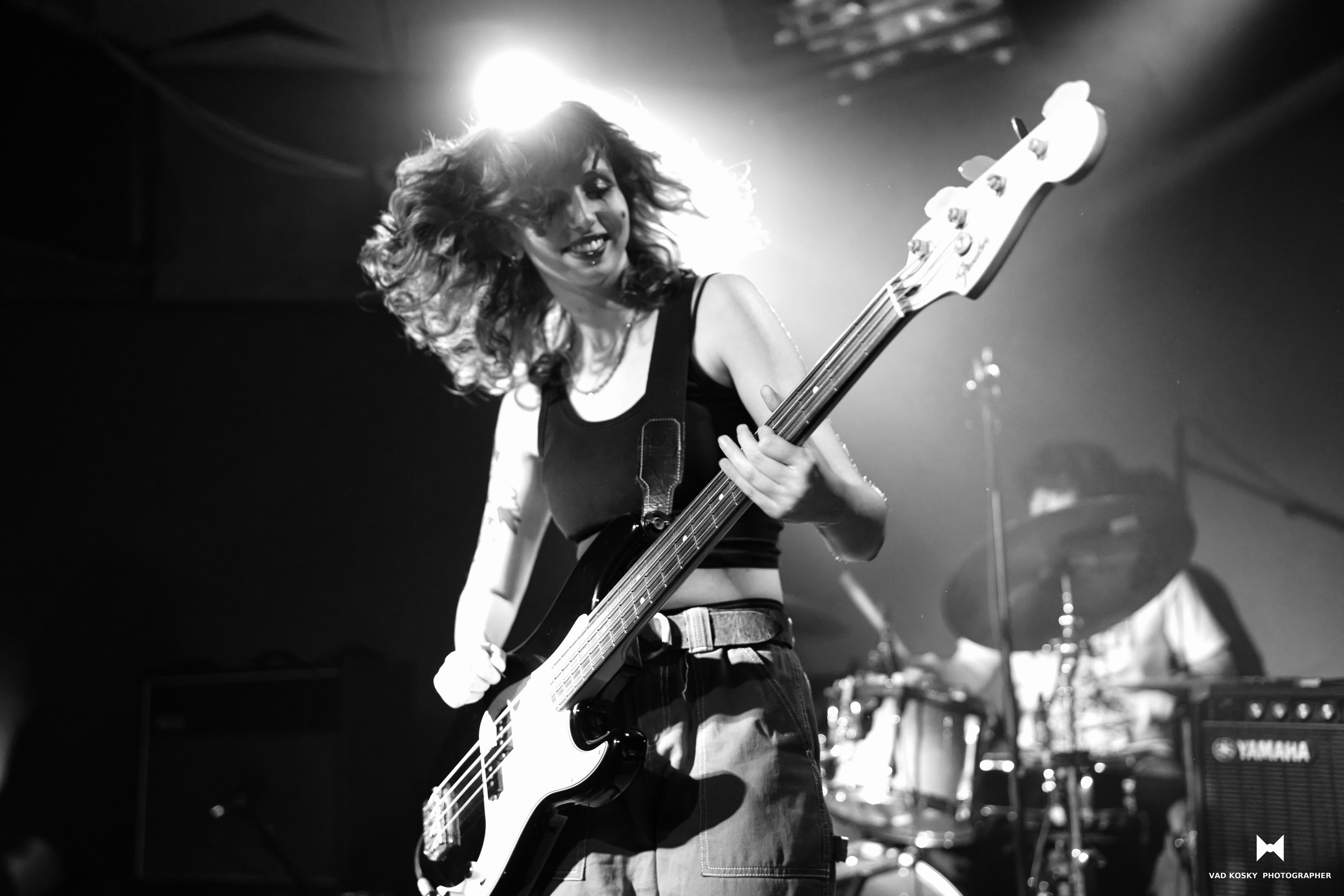 Crimson bass — Mary Bar Haifa 28.11.25. Vad Kosky Photographer