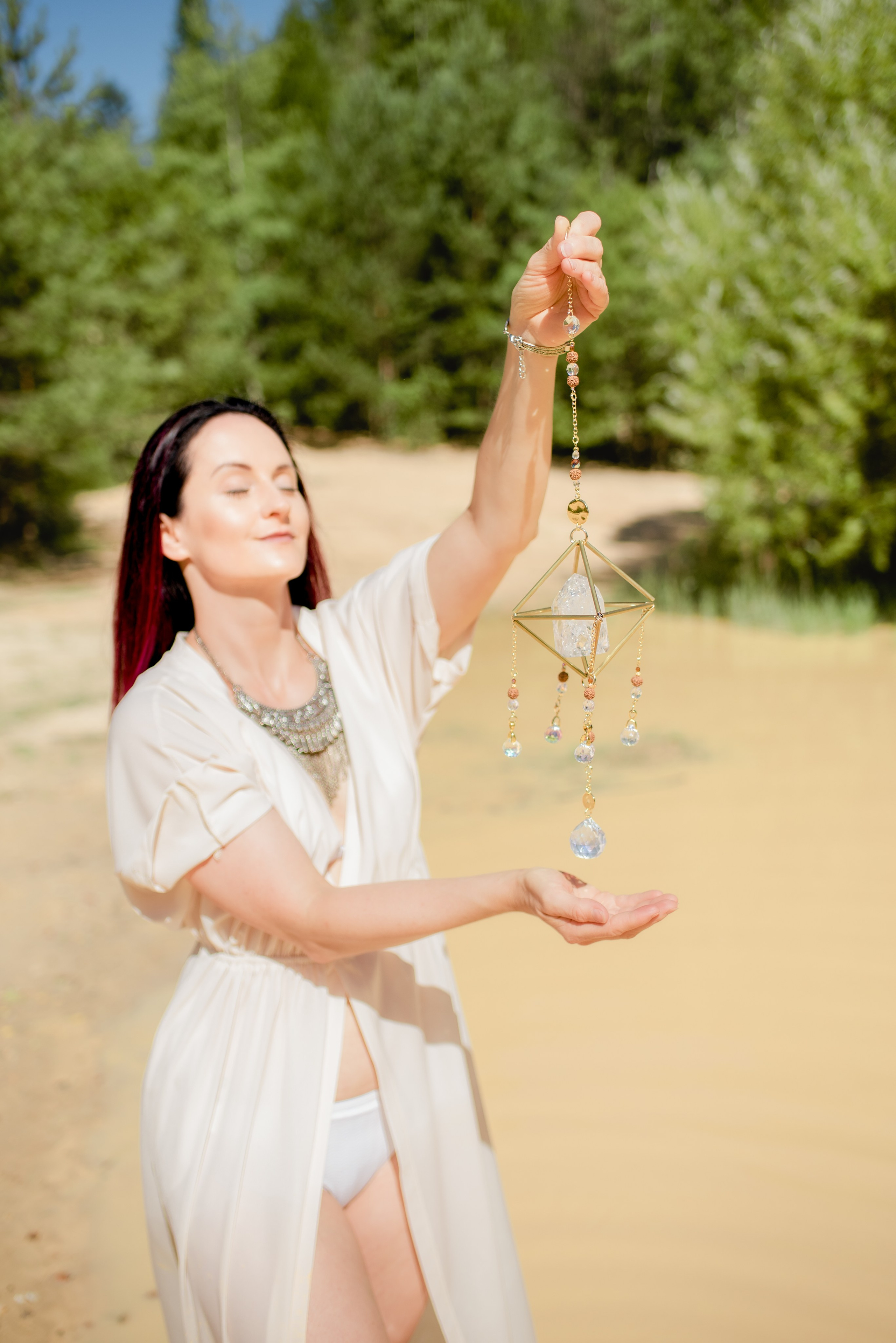 Eva. Lifestyle, wedding and family photographer