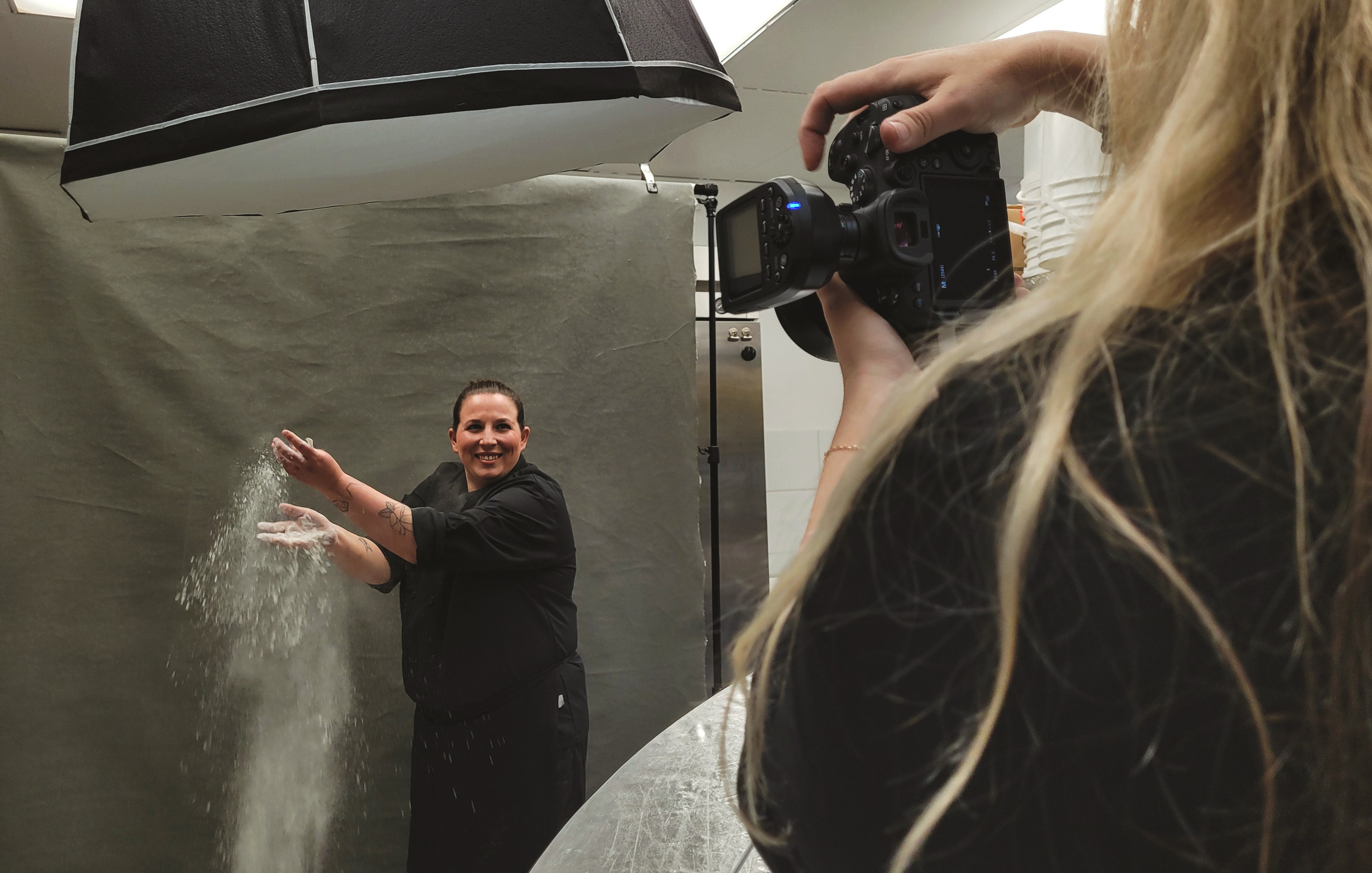 Irina Stelmakh — Emelle’s Westside Kitchen, Backstage. Yana Bobrova | Artistic Photography