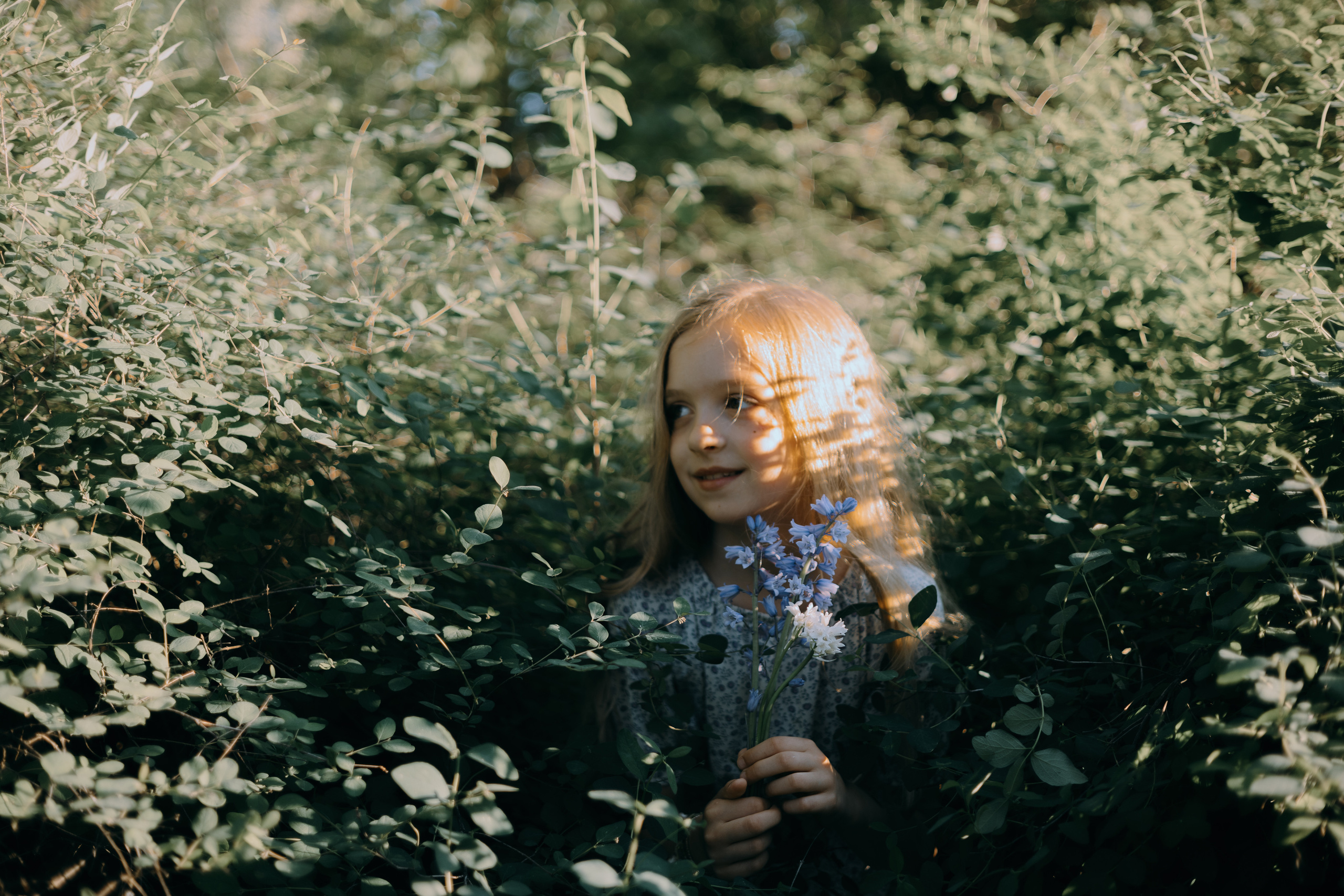 Thematic children’s photo shoot in the park. Yana Bobrova | Artistic Photography