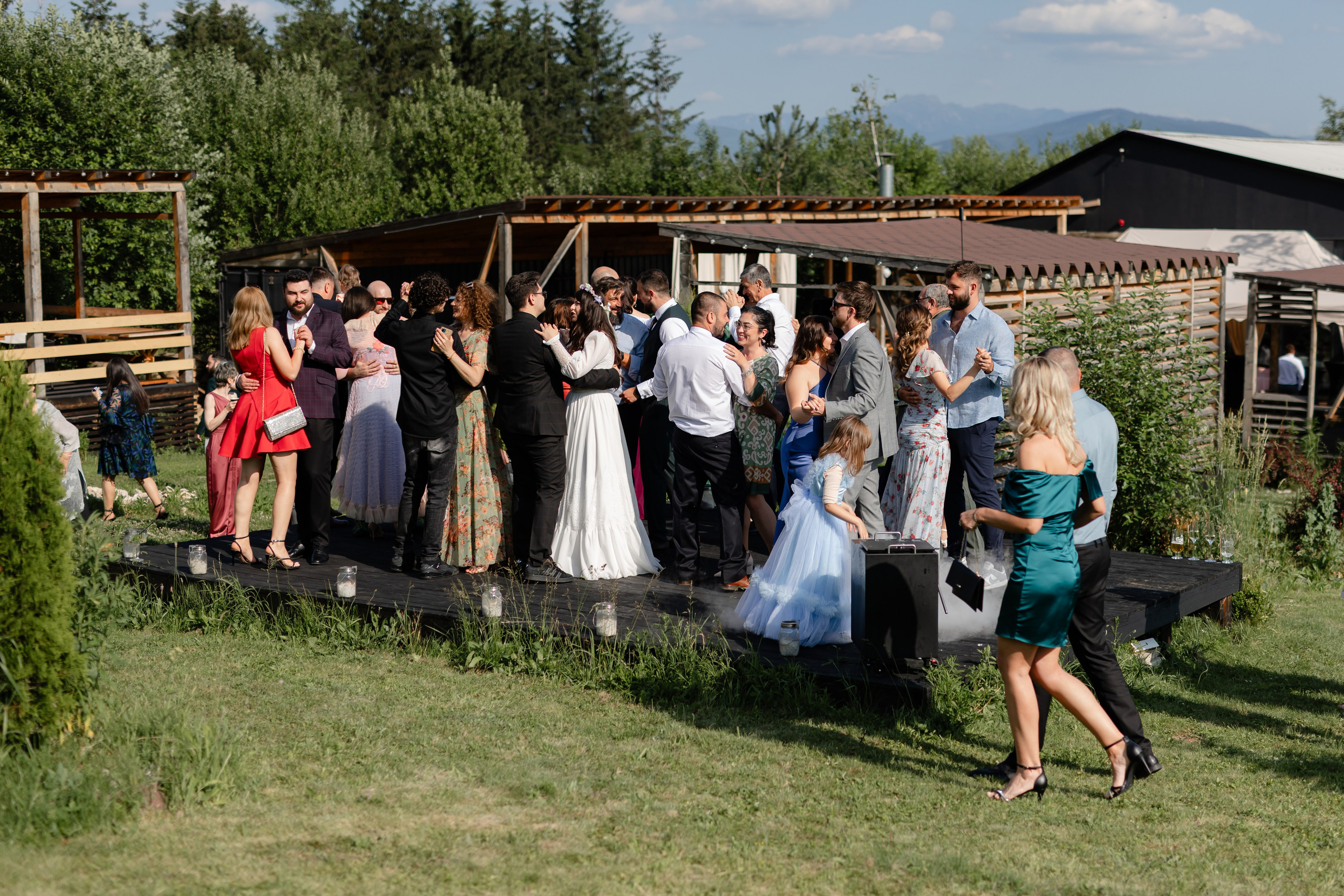 Flori & Cosmin. Main