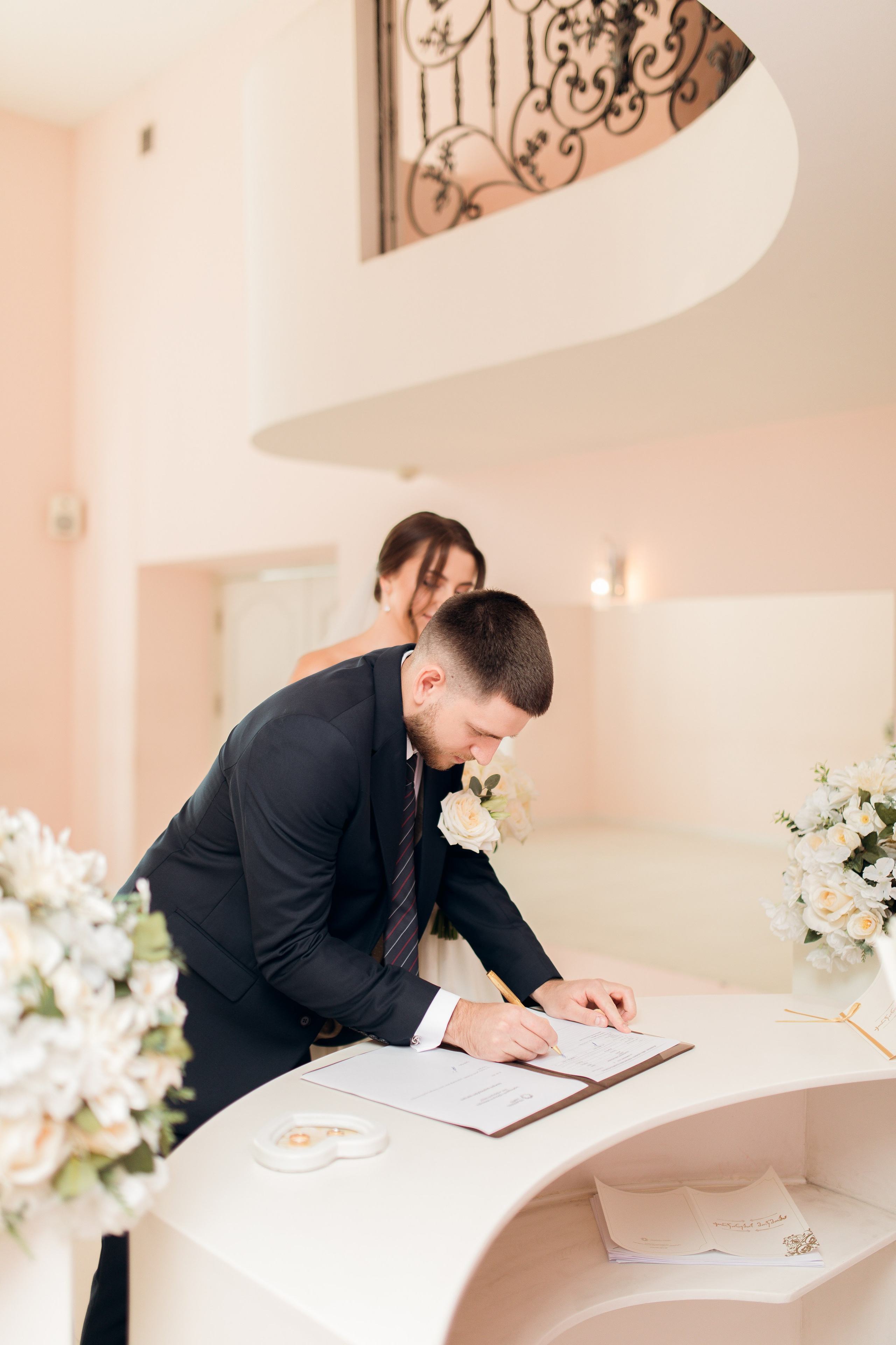 Денис & Каріна. Wedding photographer in Georgia