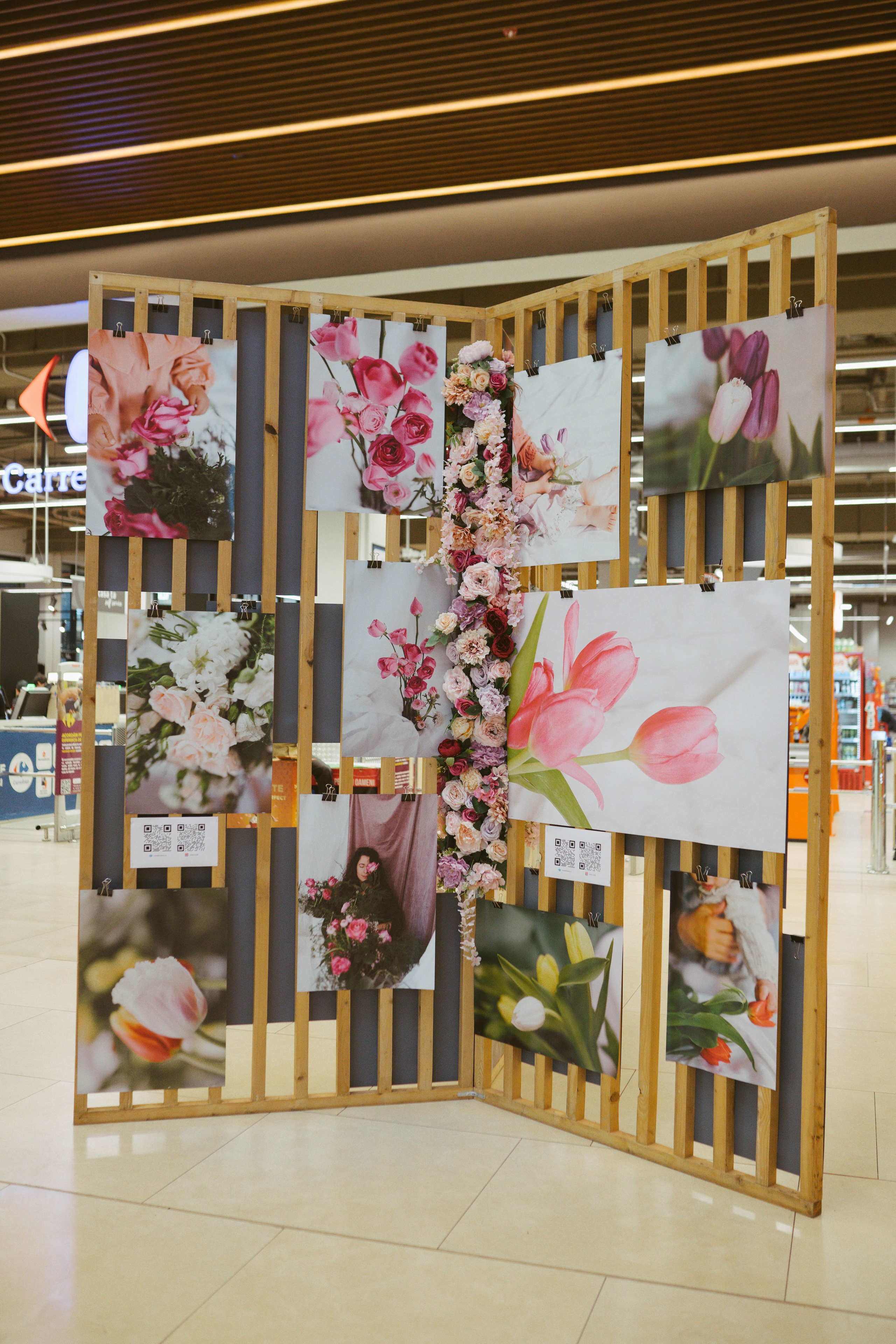 Expozitie Fotografie AFI BRASOVA fi Primăvară: Manifest Vizual despre Viață | Mădălina Beda. Madalina Beda- Artist vizual, fotograf, doula la nastere, consultant babywearing Brasov si in toata tara