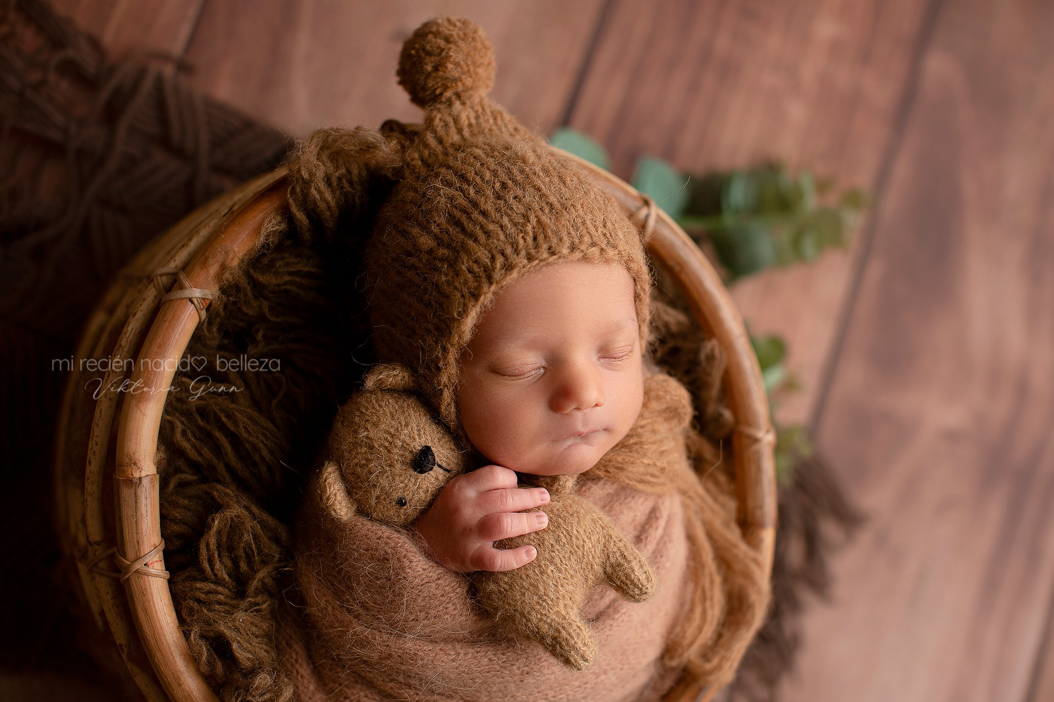 Новорожденные. Фотограф в Испании: Бенисса, Кальпе, Бенидорм, Аликанте Виктория Гунн