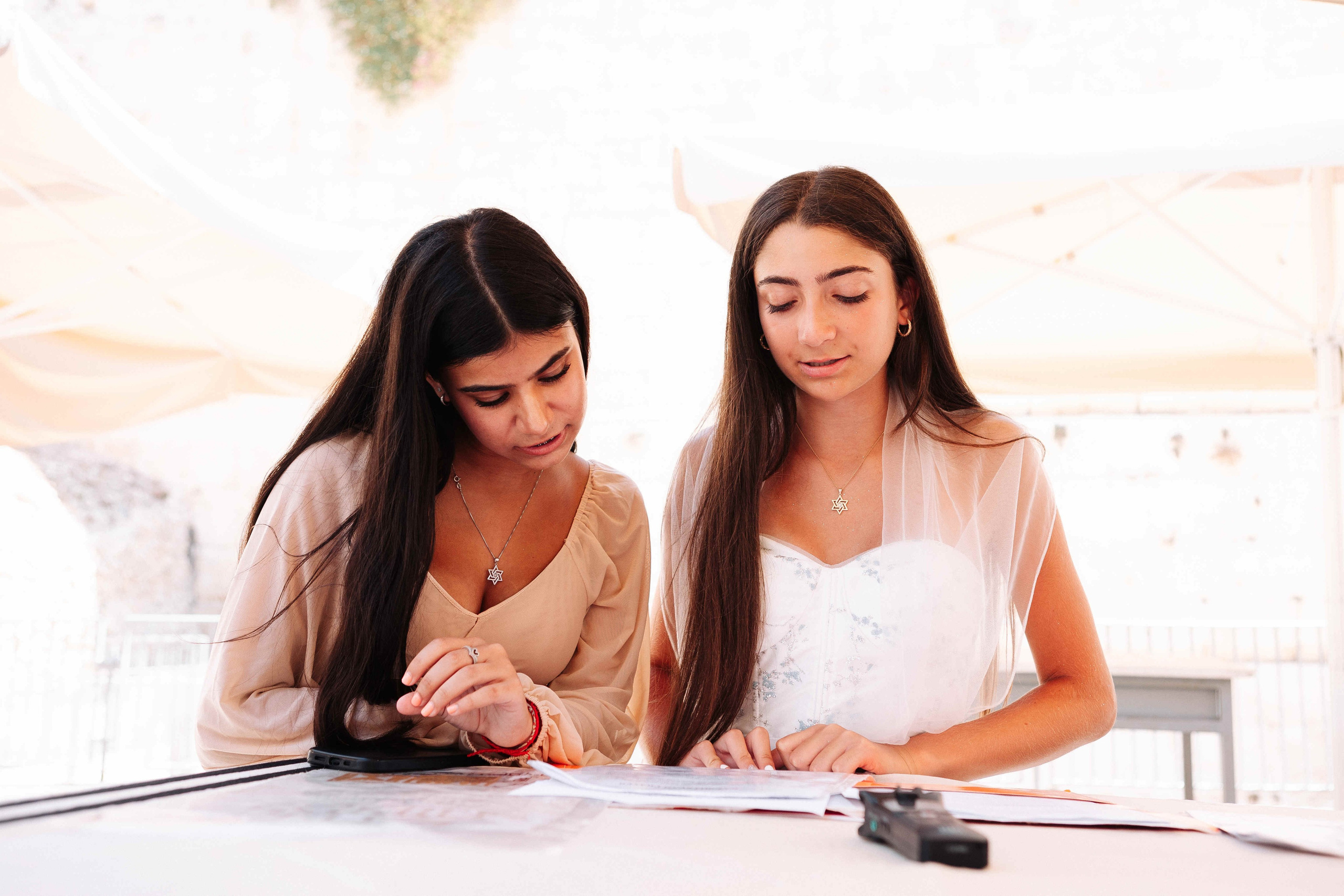 BAT MITZVAH CEREMONY + PHOTO SESSION. Https://shi-photo.com/