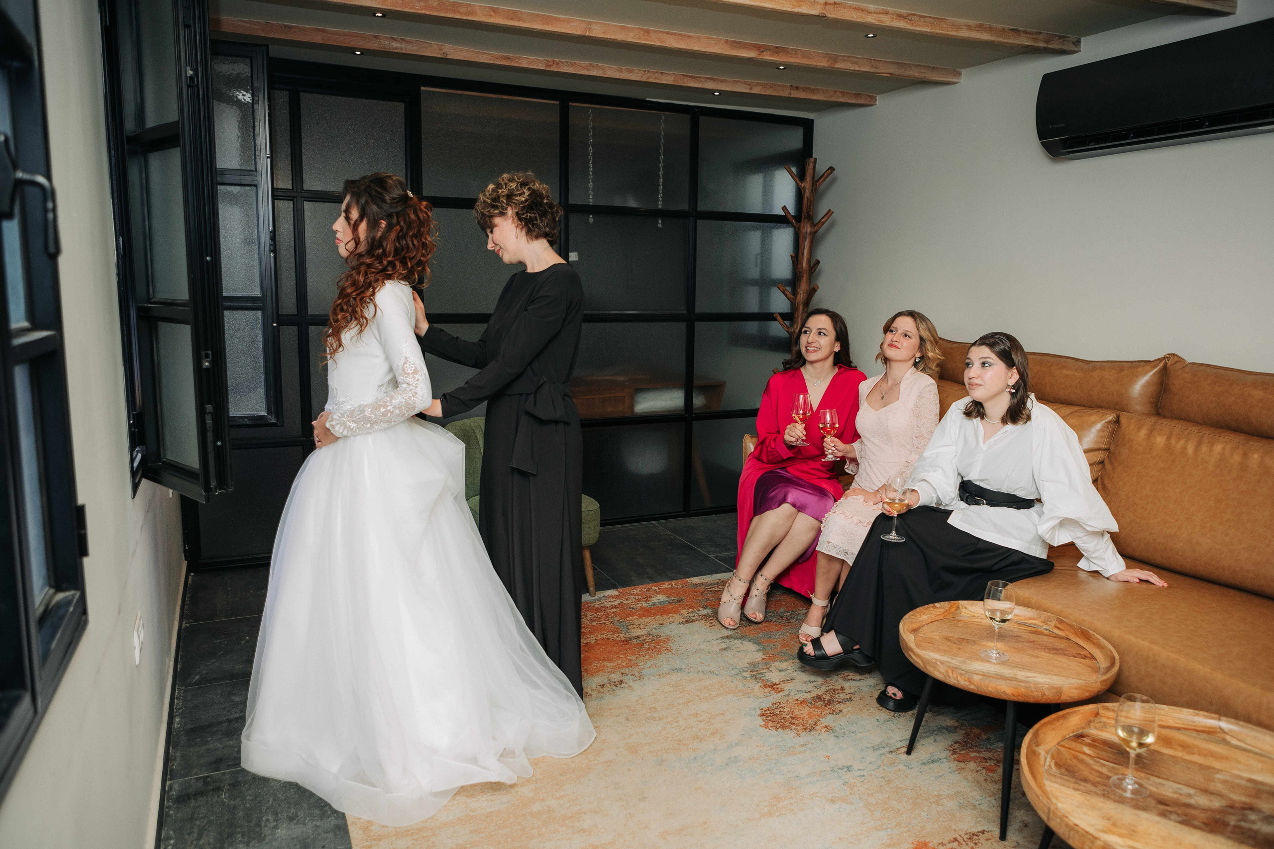 WEDDING OUT OF CITY. PHOTOGRAPHER IN ISRAEL