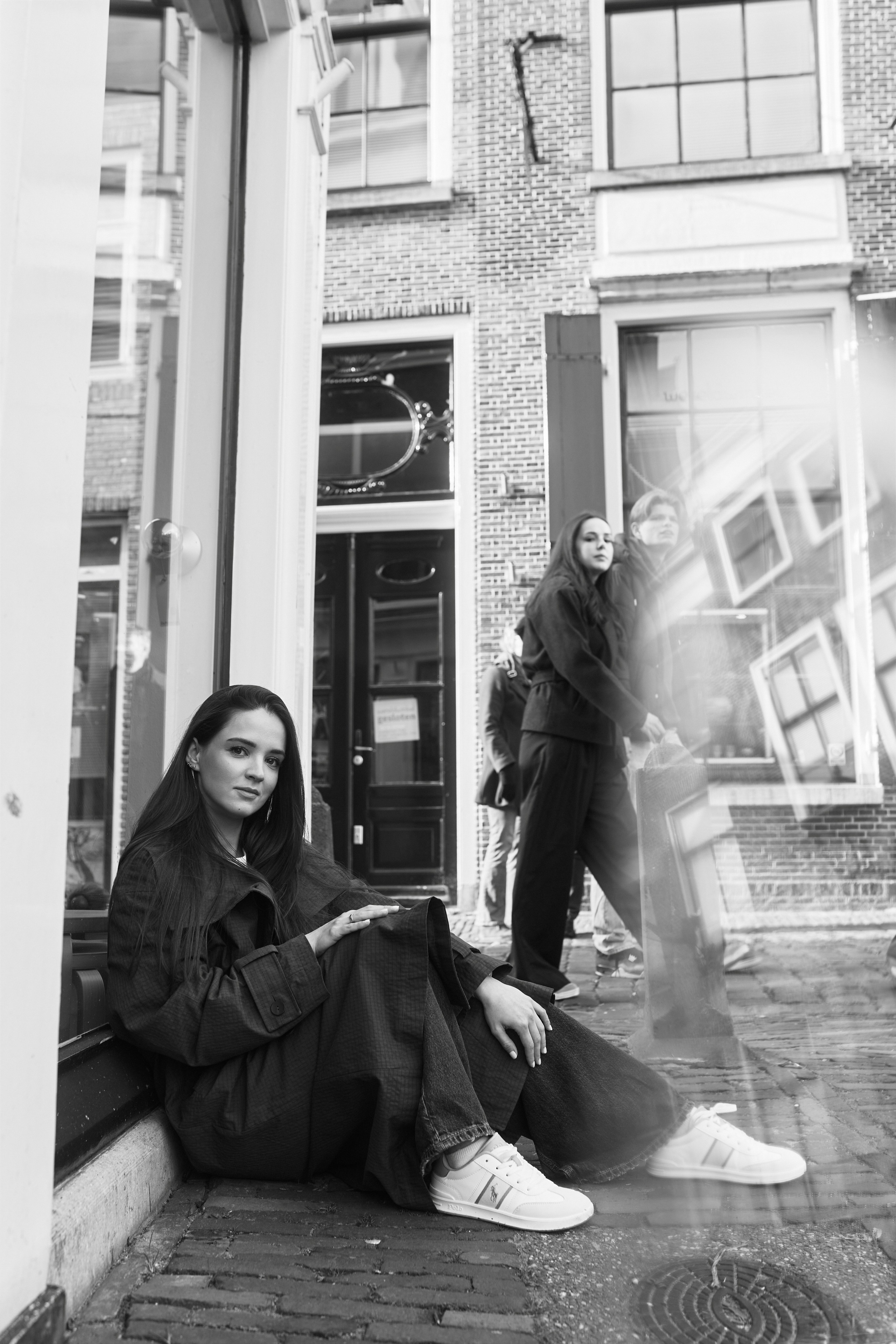 Mari. Professionele Portret- en Zakelijke Fotograaf in Nederland | Amsterdam, Den Haag, Leiden, Zoetermeer