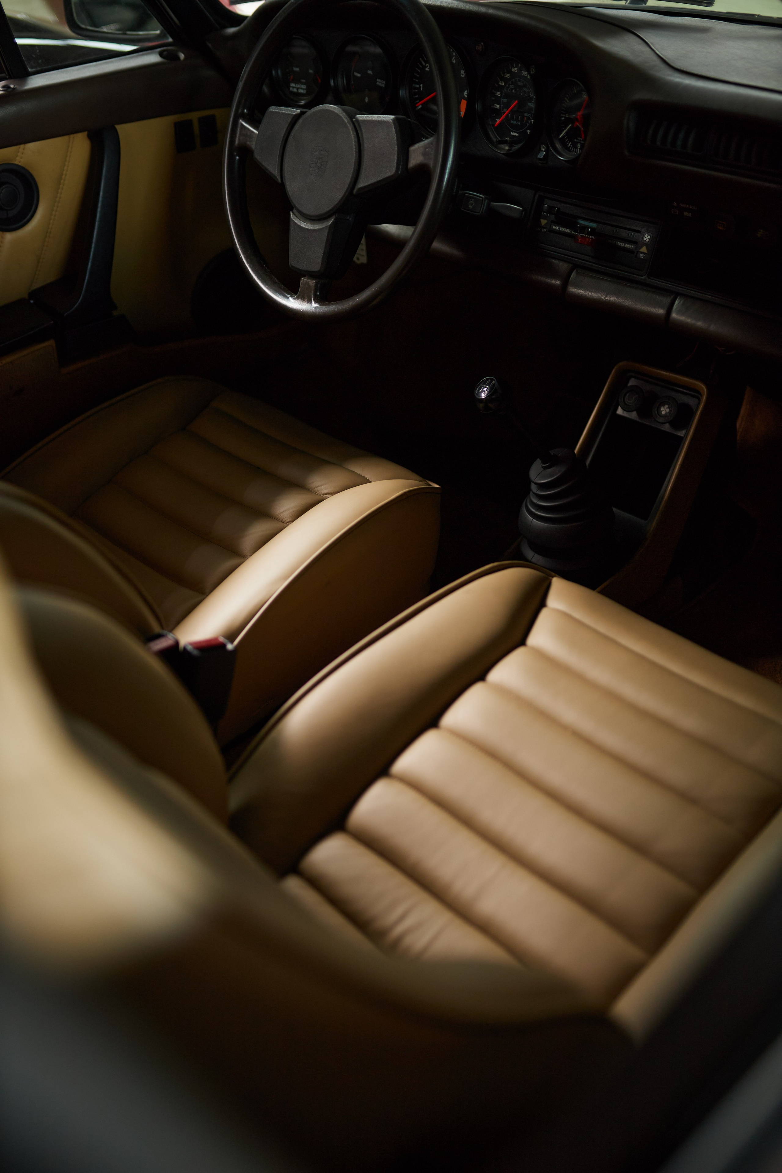 Cars. Personal, fashion, business Photographer in Netherlands