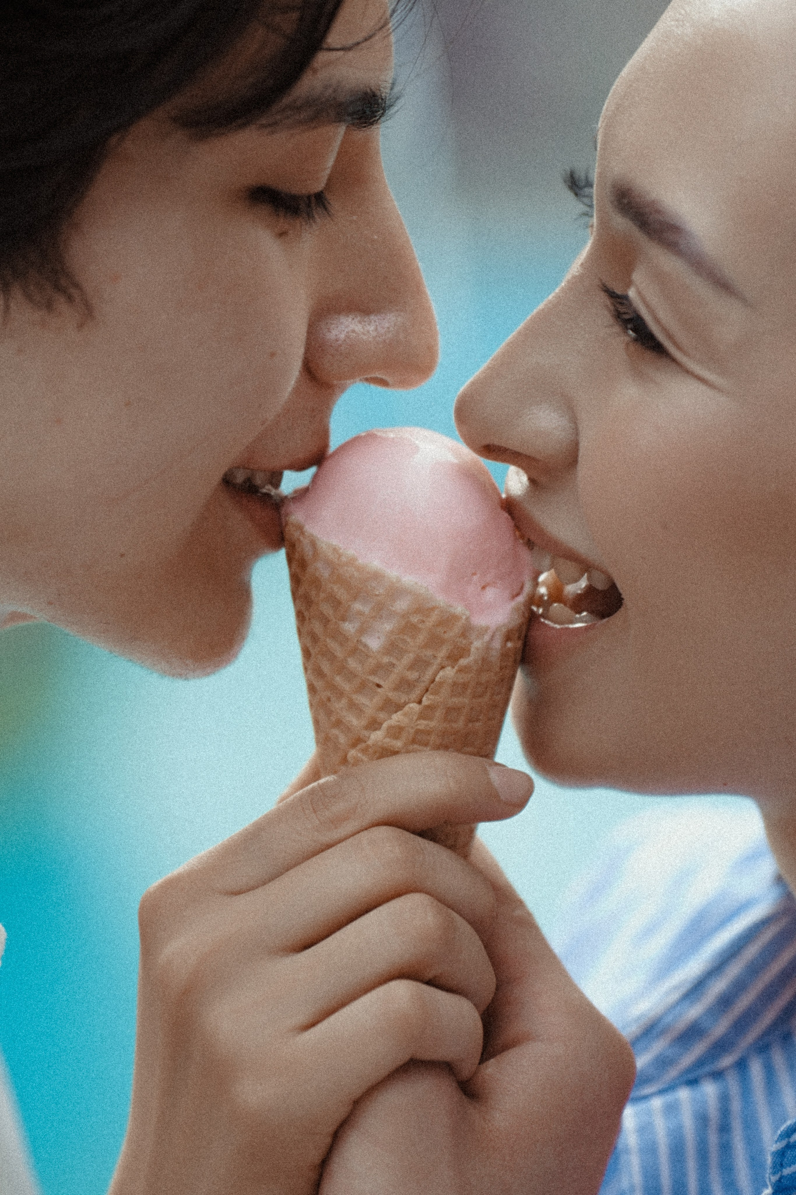 Онур & Нурай