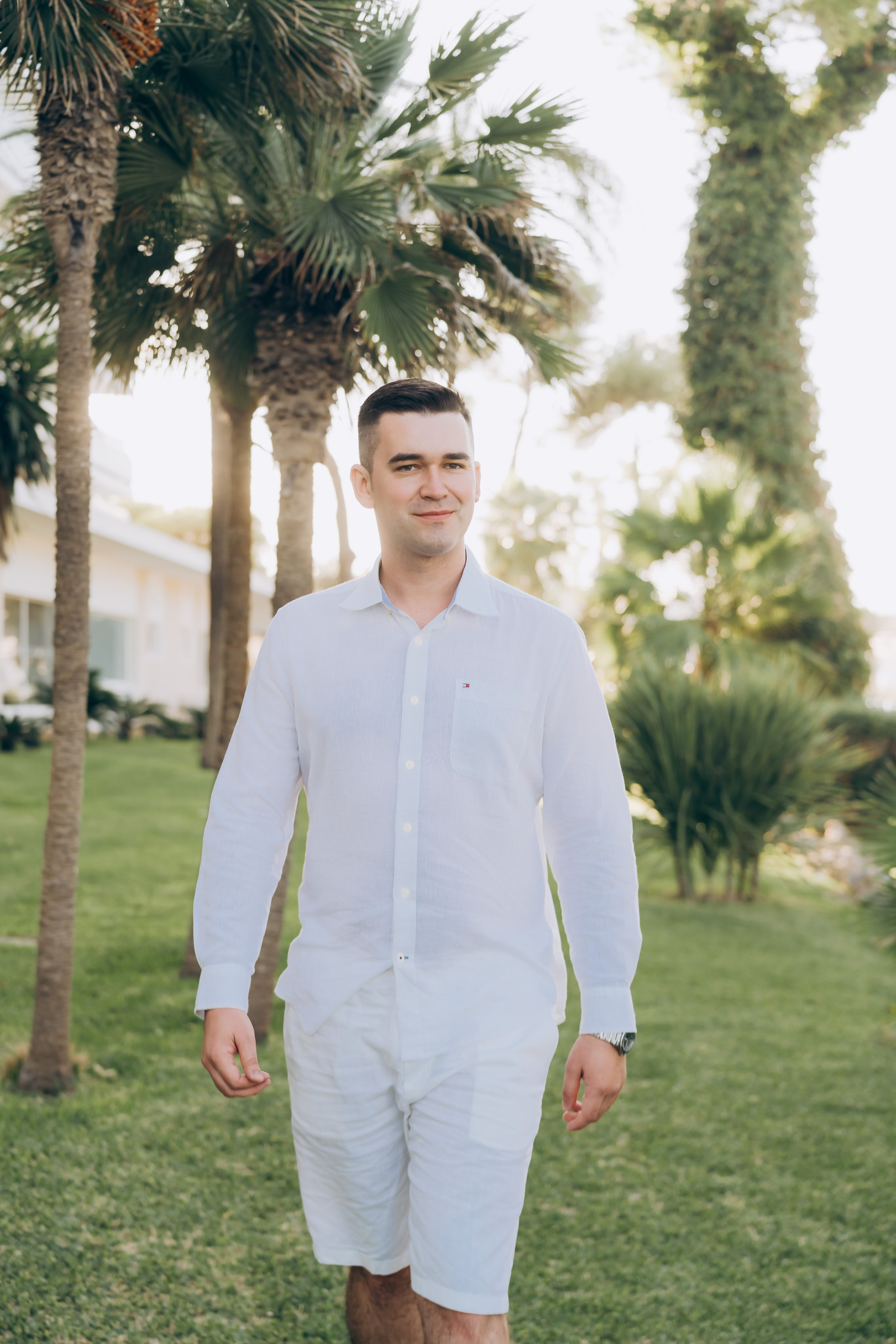 Sophisticated Tanya with her daughter and husband. Фотограф у Пальма де Майорка