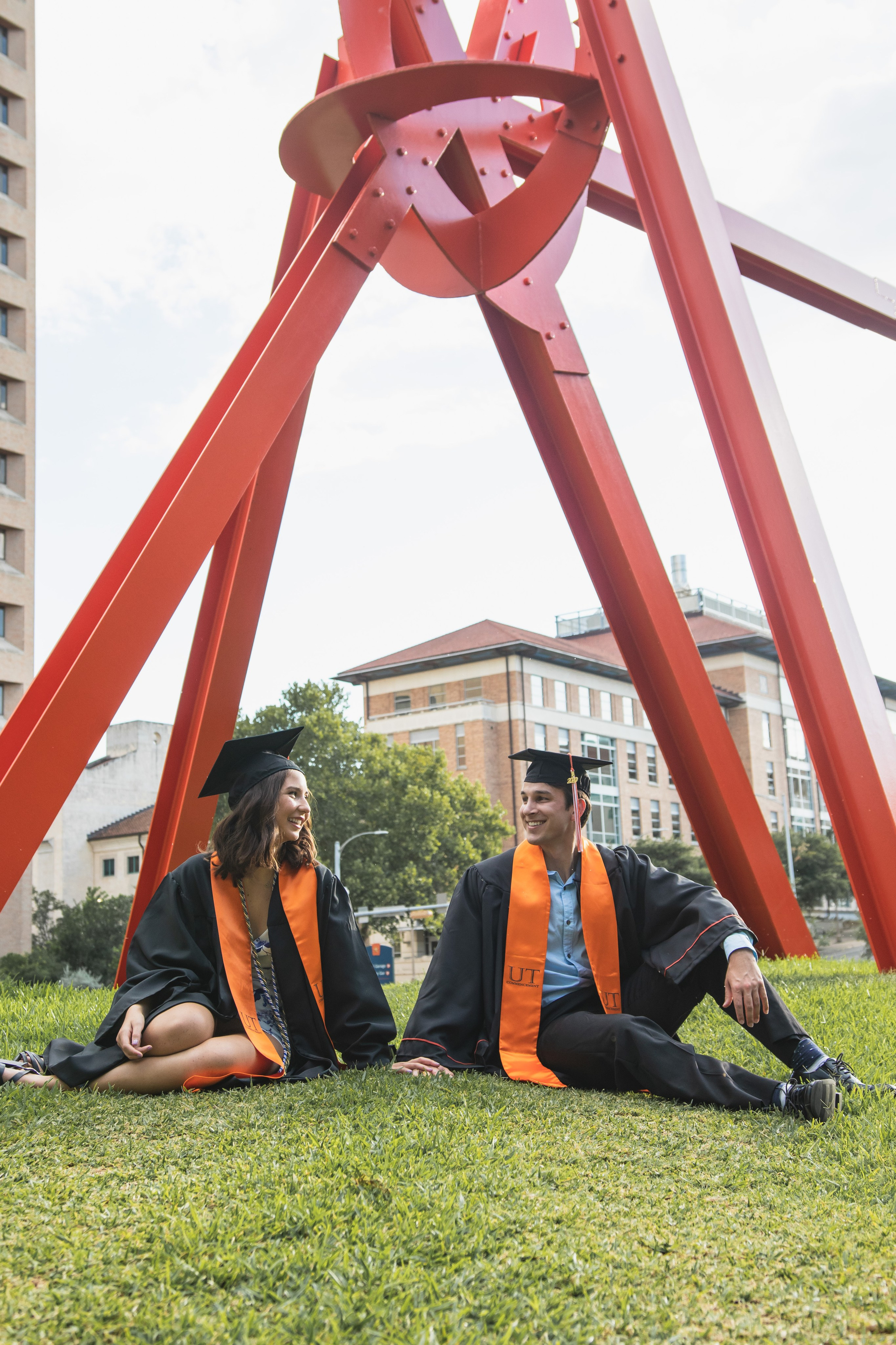 Group senior photoshoot at the University of Texas Austin
