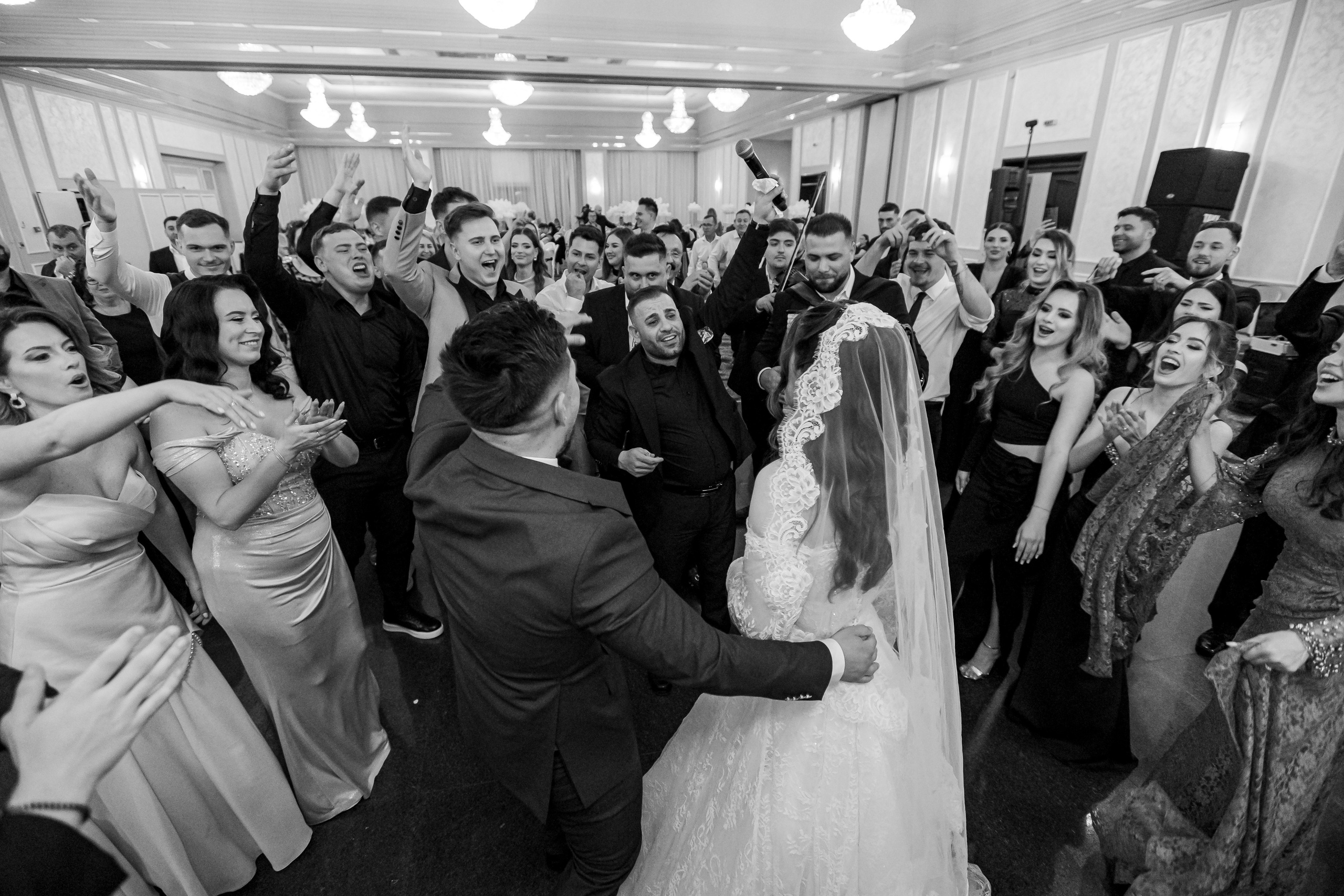 Alexandra & Cosmin. Vladimir Constantinescu - Fotograf de nunta Constanta