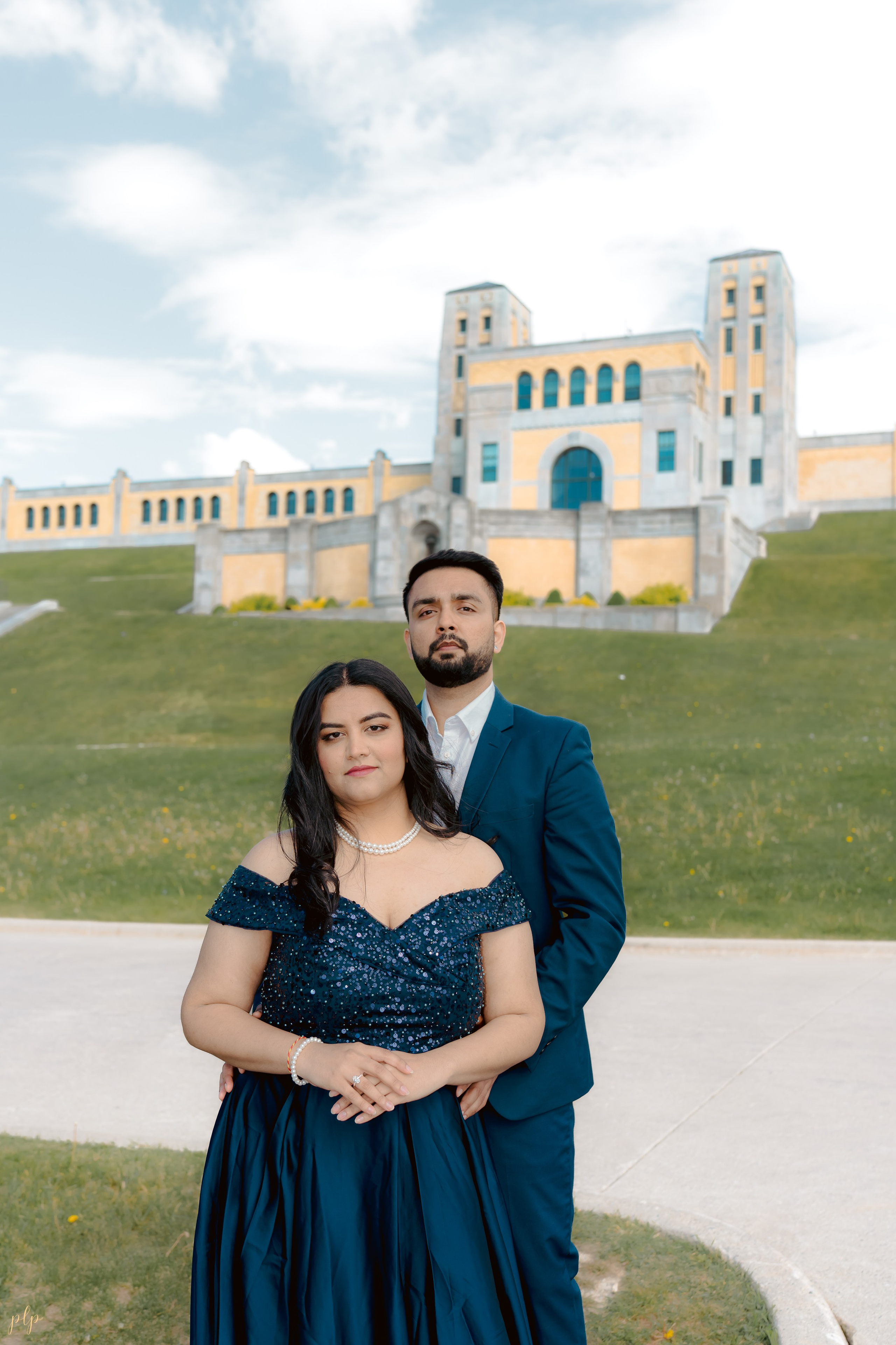 Dhairya and Krupali. Wedding Photographers and Filmmakers