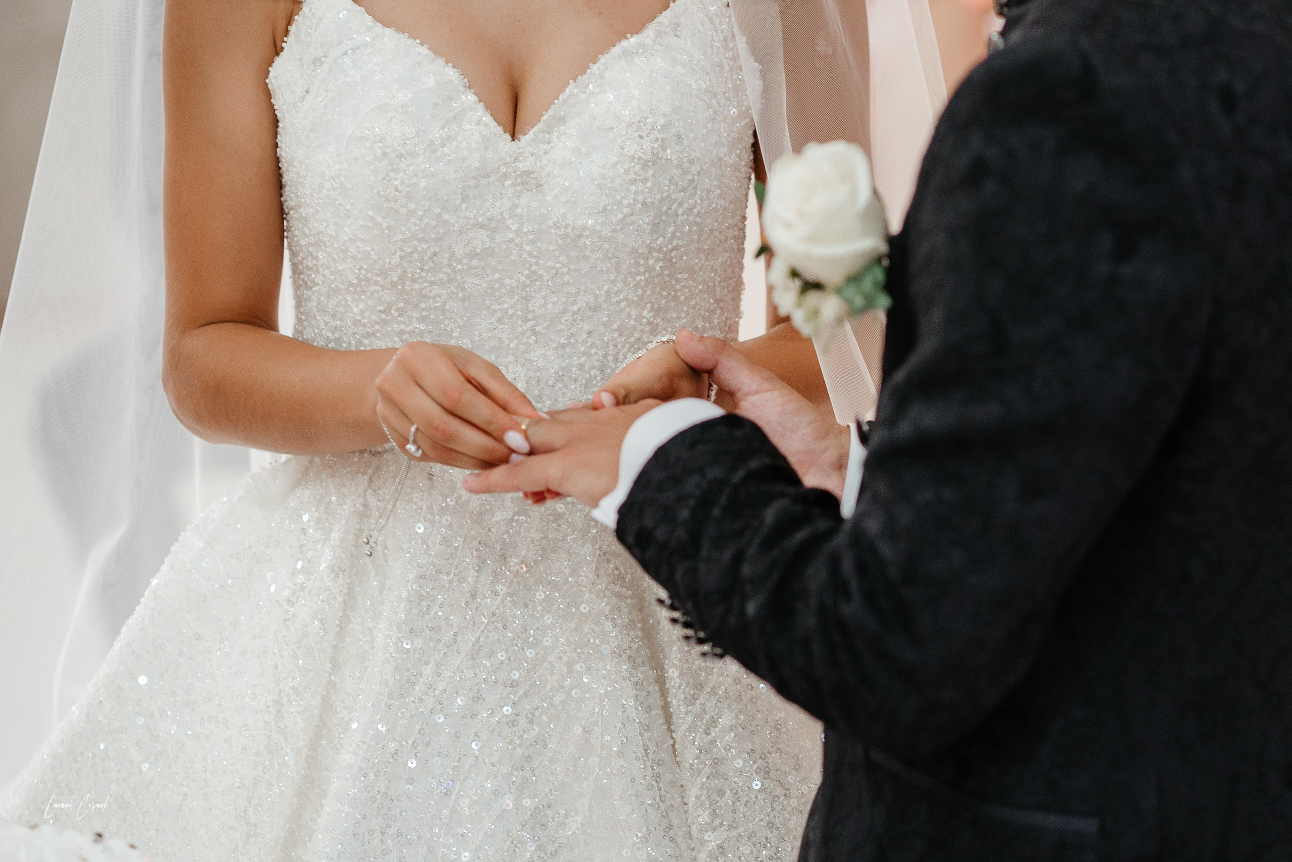 Amalia & Denis – Poveste foto de iubire. Fotograf de nuntă, corporate, botezuri, majorate și aniversări Roman, Lucaci Cornel