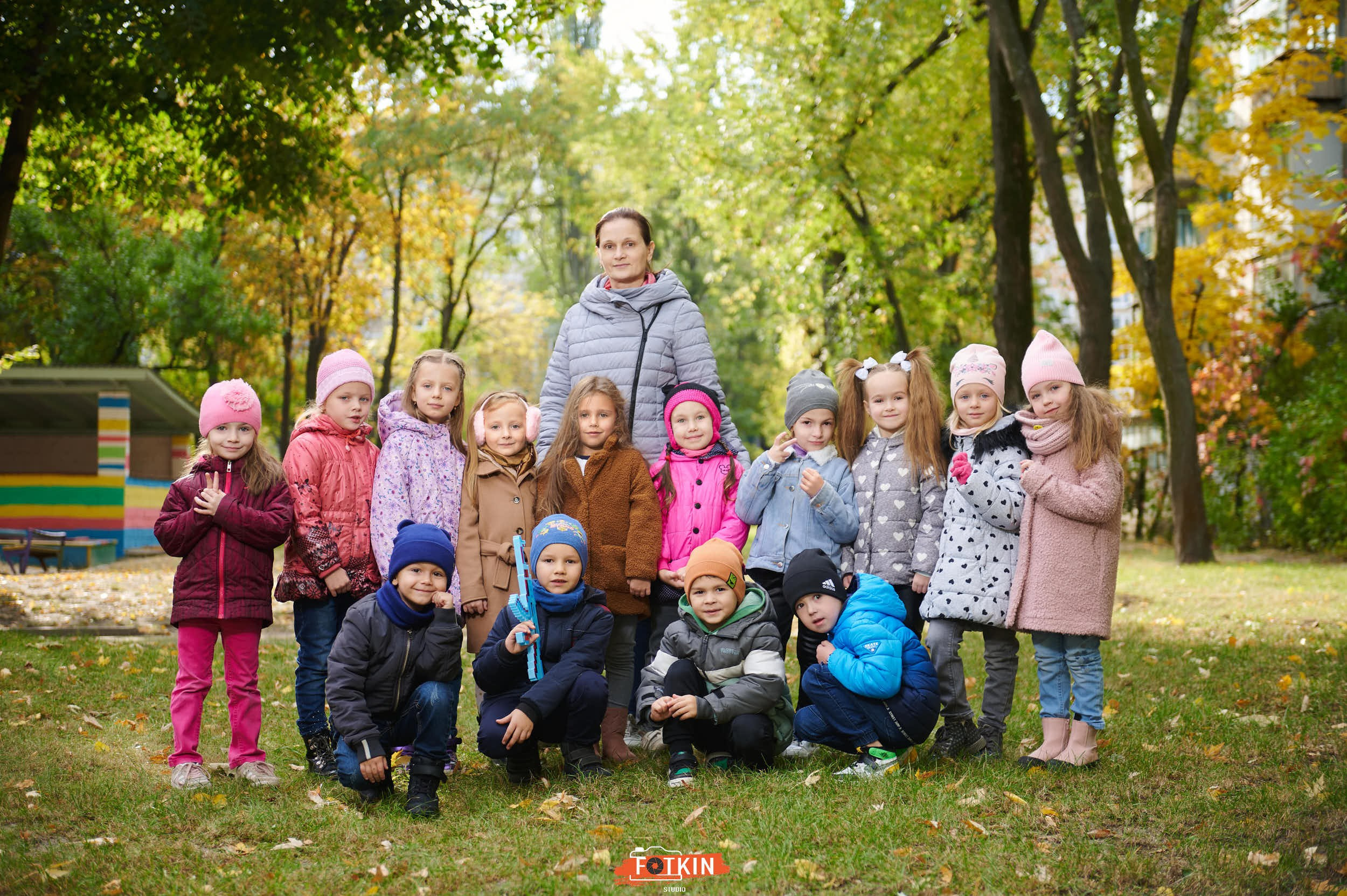 Випускний альбом в дитячому садку на замовлення Київ. Випускні альбоми фотокниги Київ та Дніпро