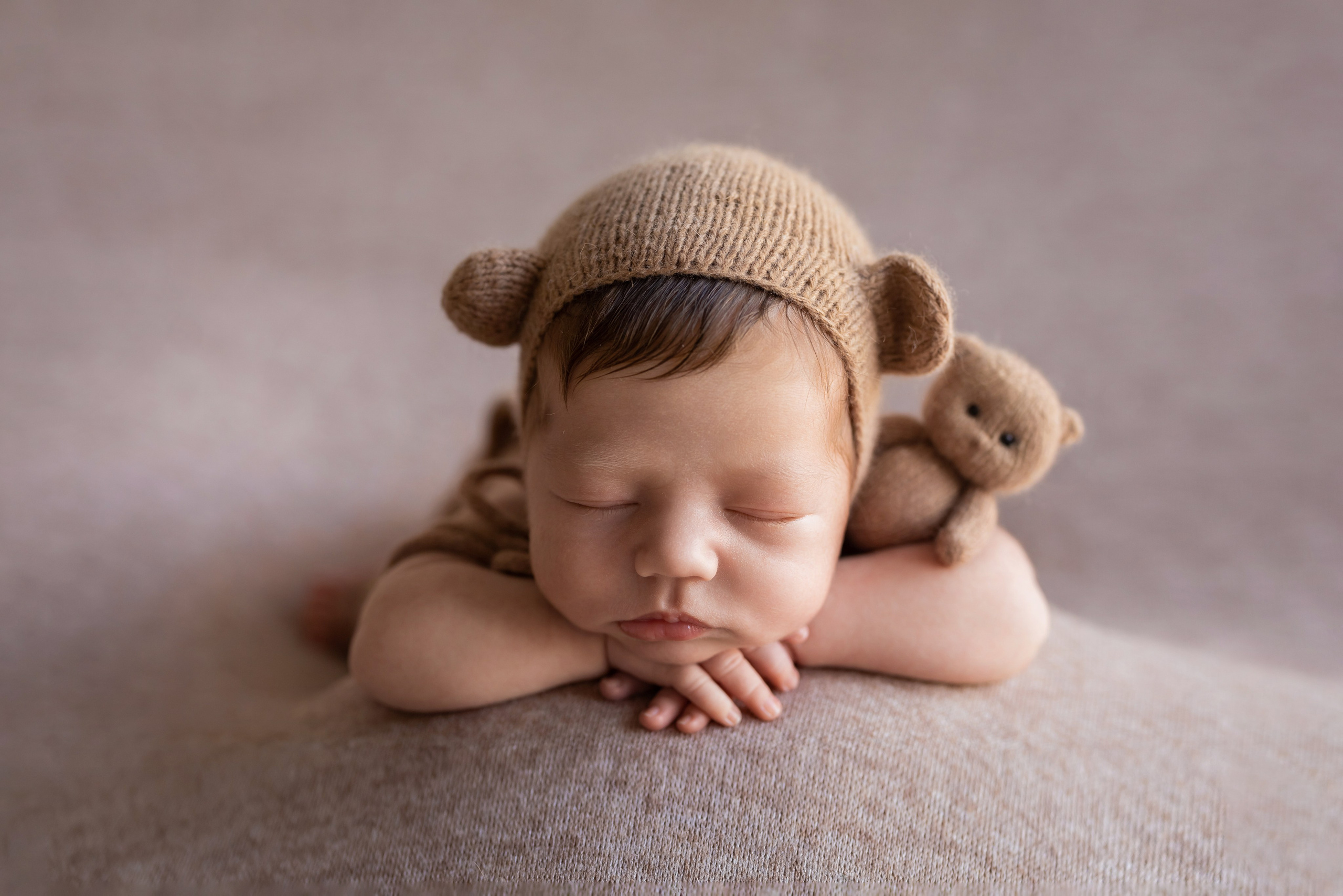 Nounascuti. Fotograf de familie la Ungheni și Reggio-Emilia, Alessia Slivca
