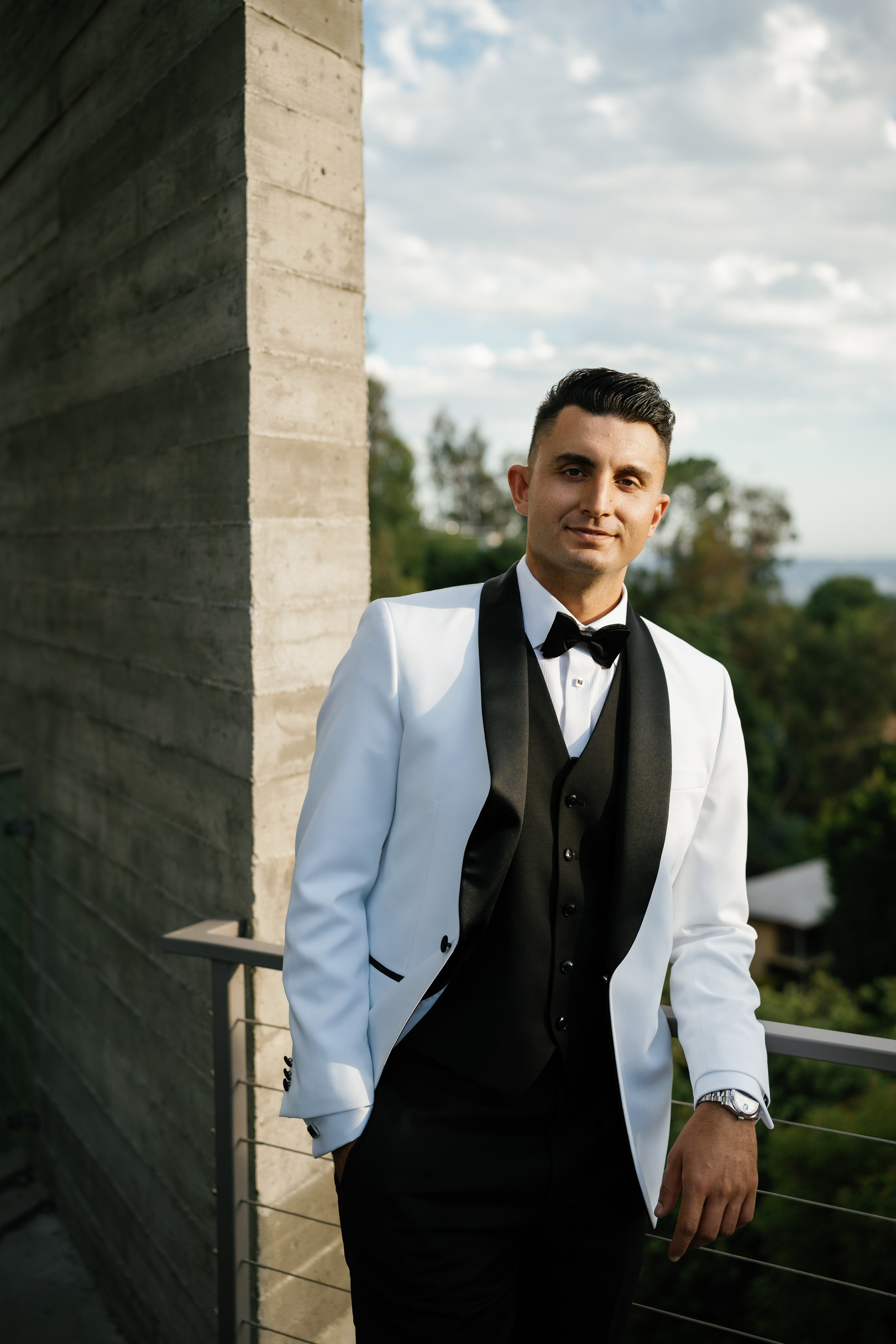 Wedding at the Hollywood Sign Venue, Los Angeles, California. Wedding Photography & Videography Team in California, Los Angeles, San Francisco, San Diego and Travel