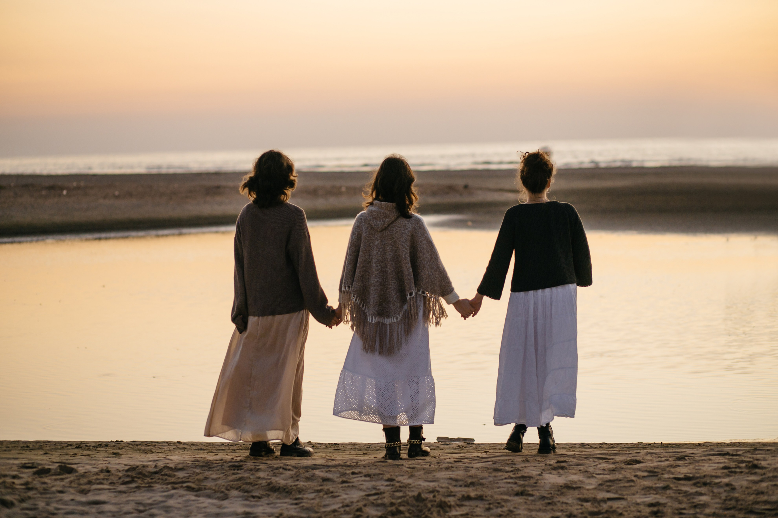 3 sisters Netanya. Family photographer in Israel